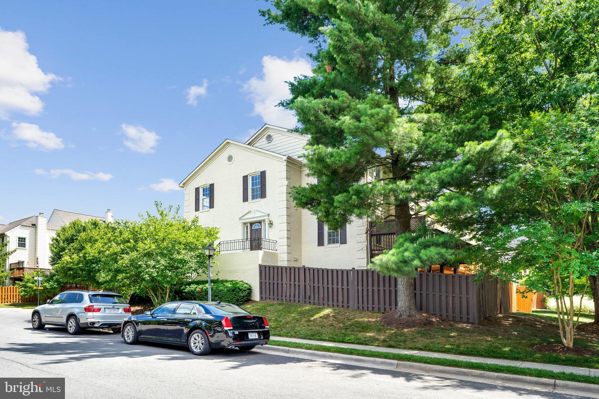 TYSONS STATION - Residential