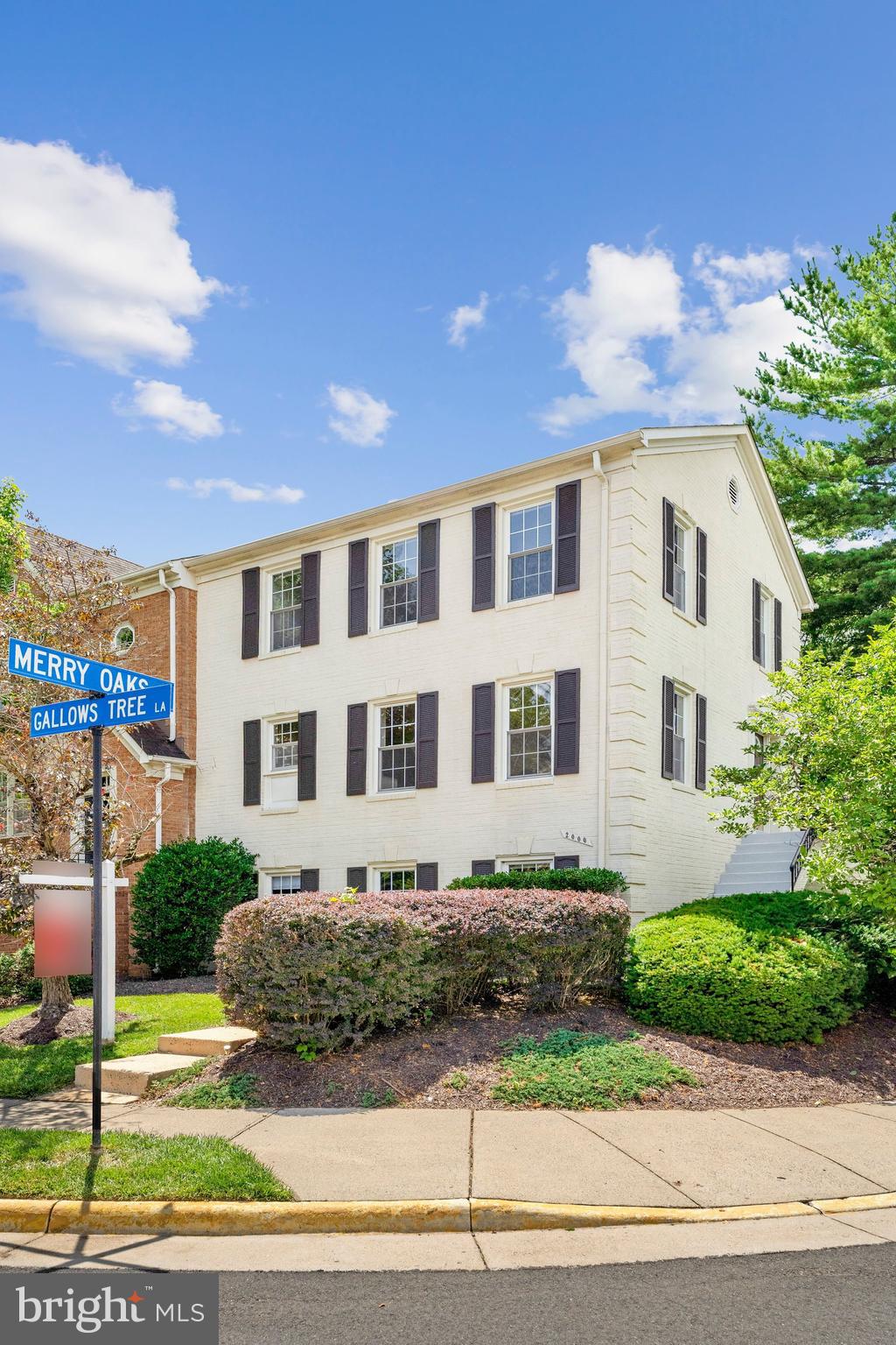TYSONS STATION - Residential