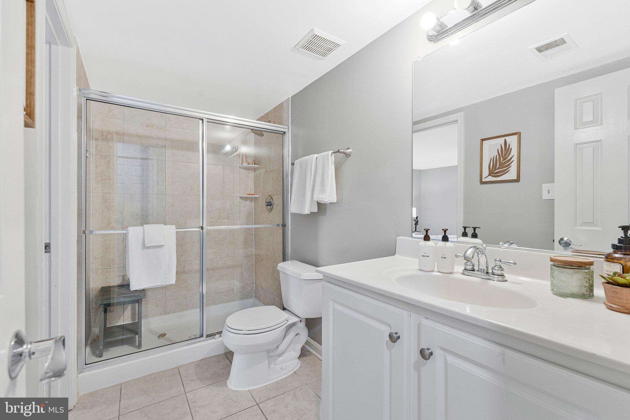TYSONS STATION - Residential