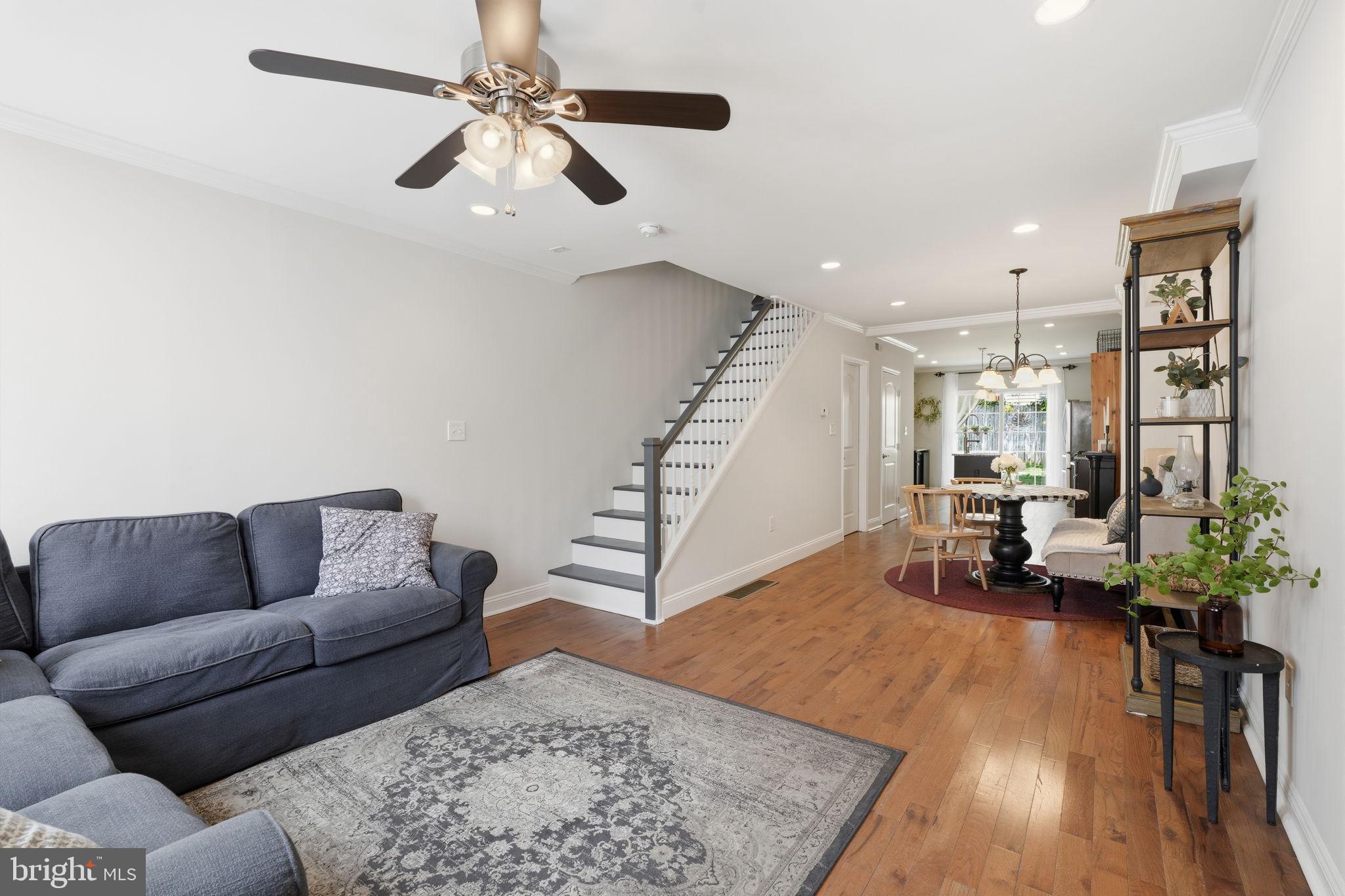 ROXBOROUGH - Residential