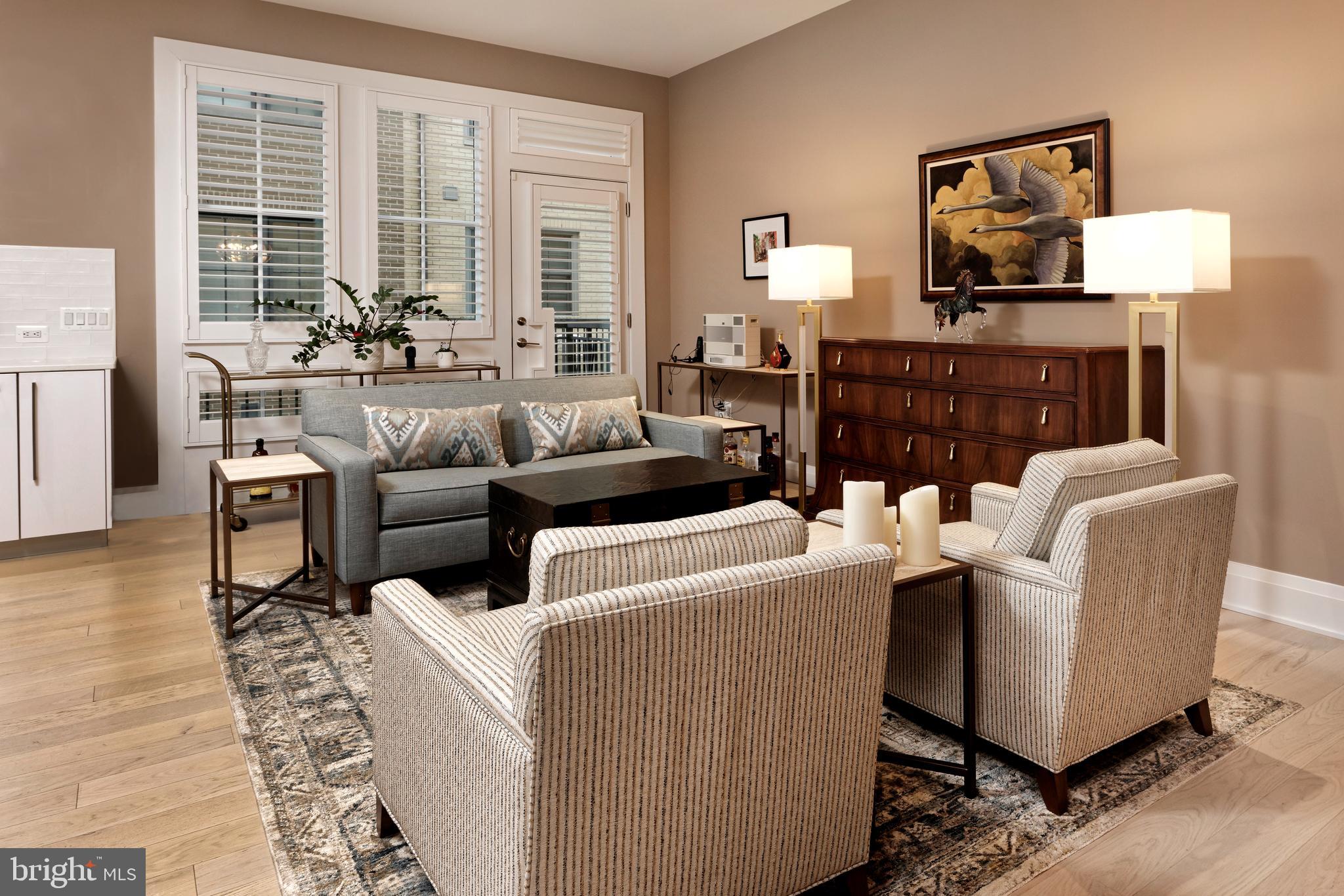 ROBINSON LANDING - Residential