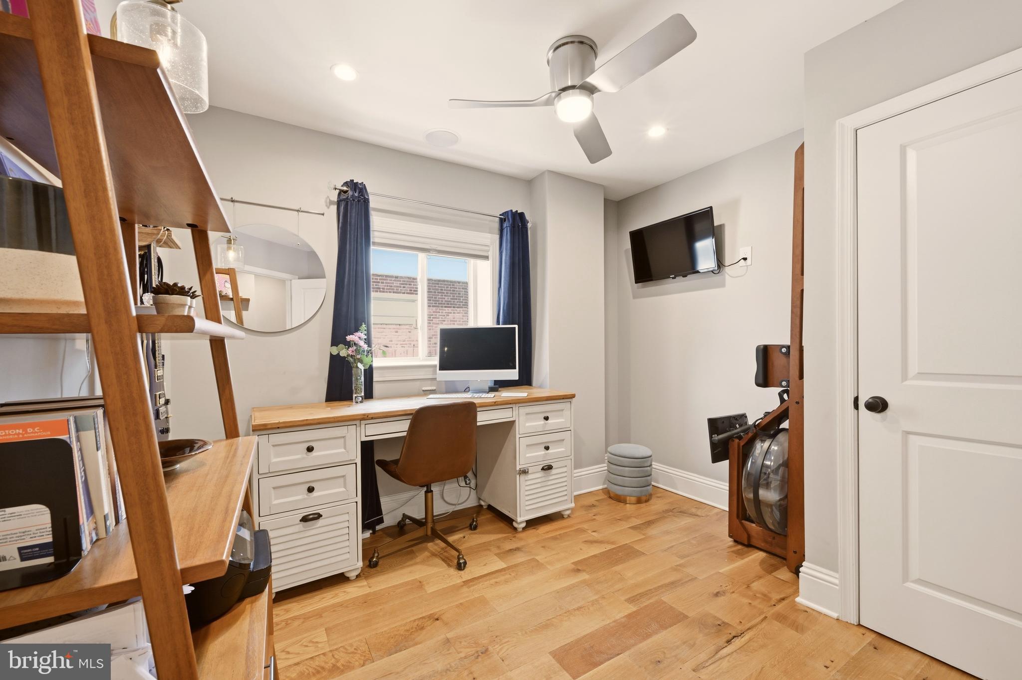 PETWORTH - Residential