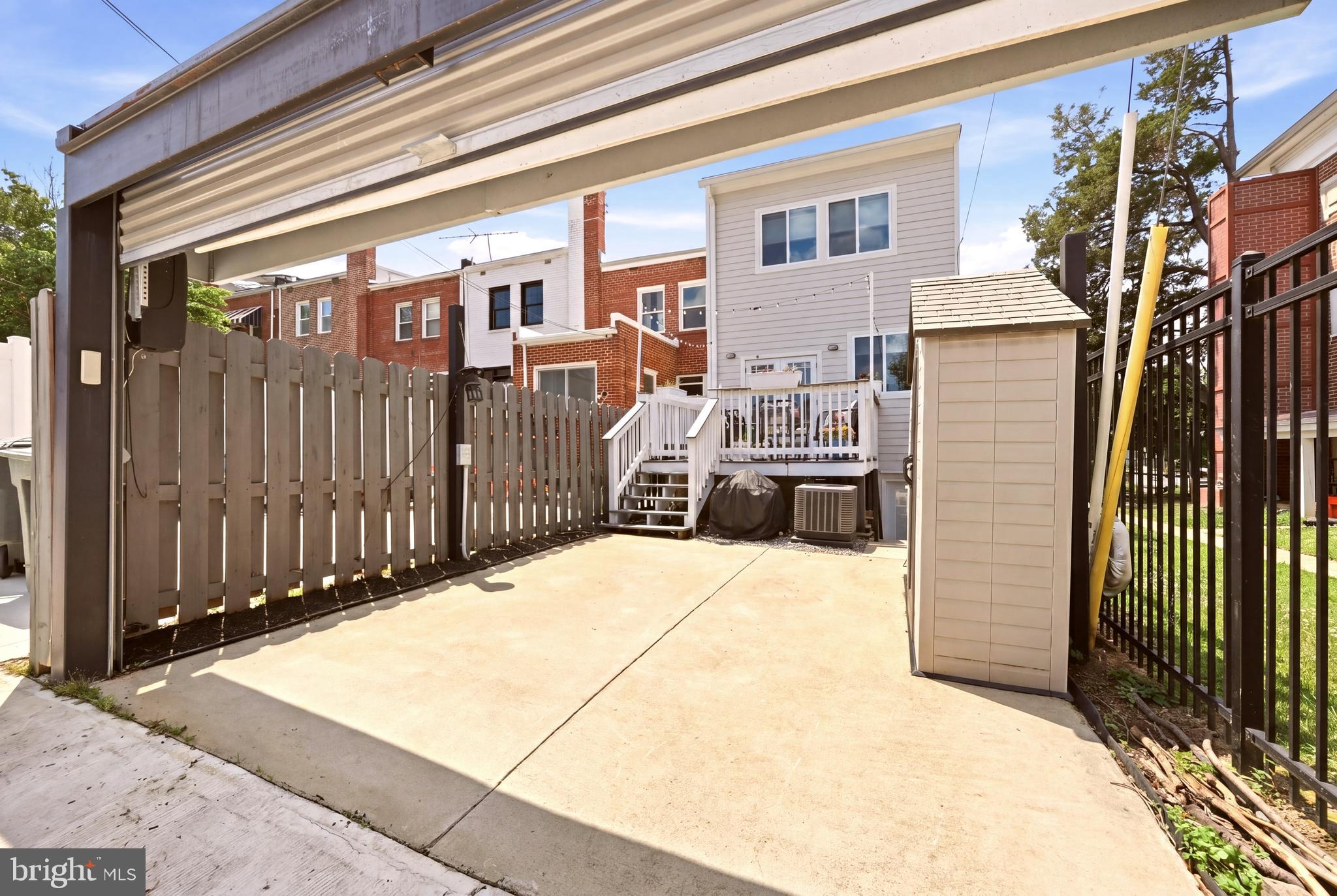 PETWORTH - Residential