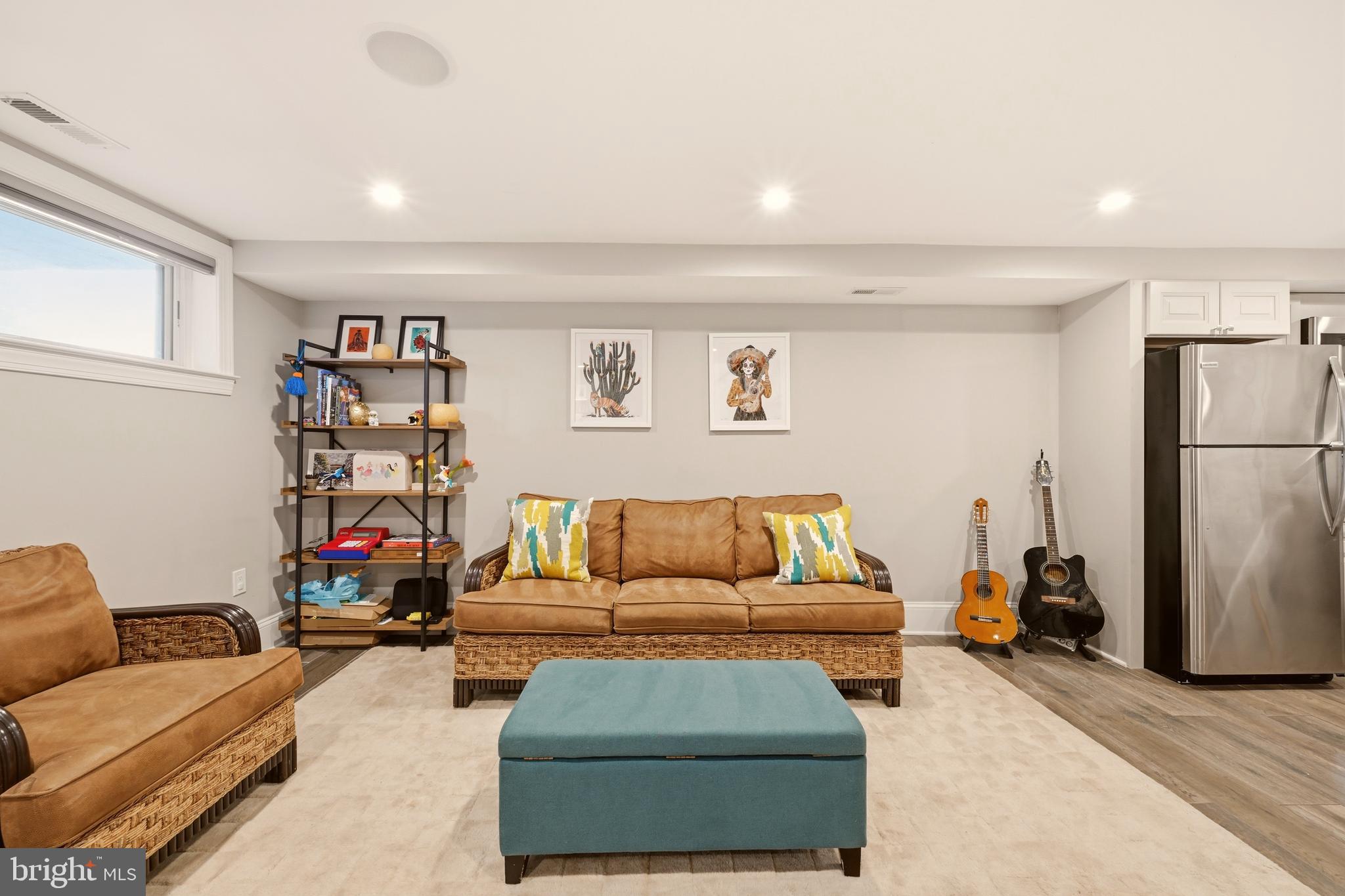 PETWORTH - Residential