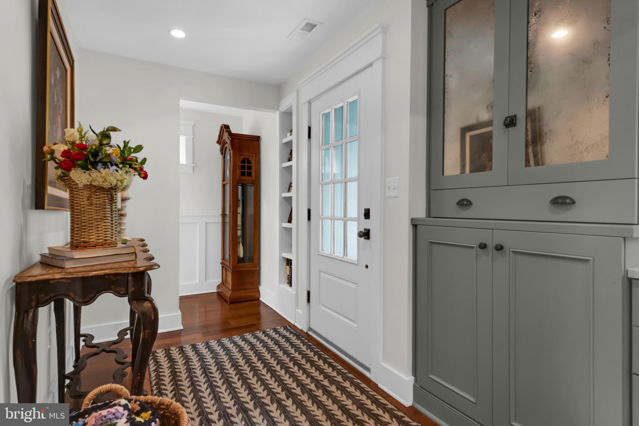 RHODE HARBOR - Residential