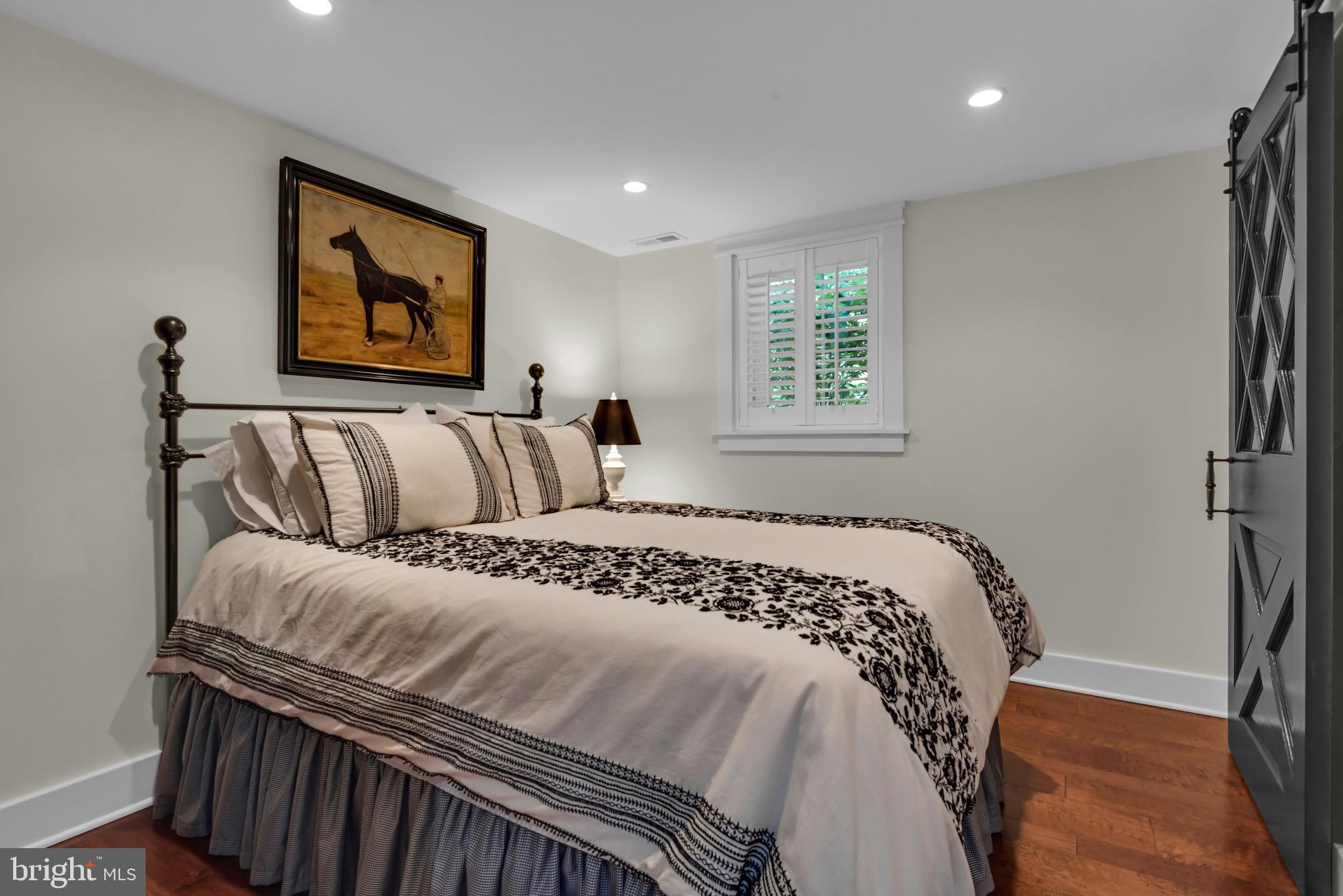 RHODE HARBOR - Residential