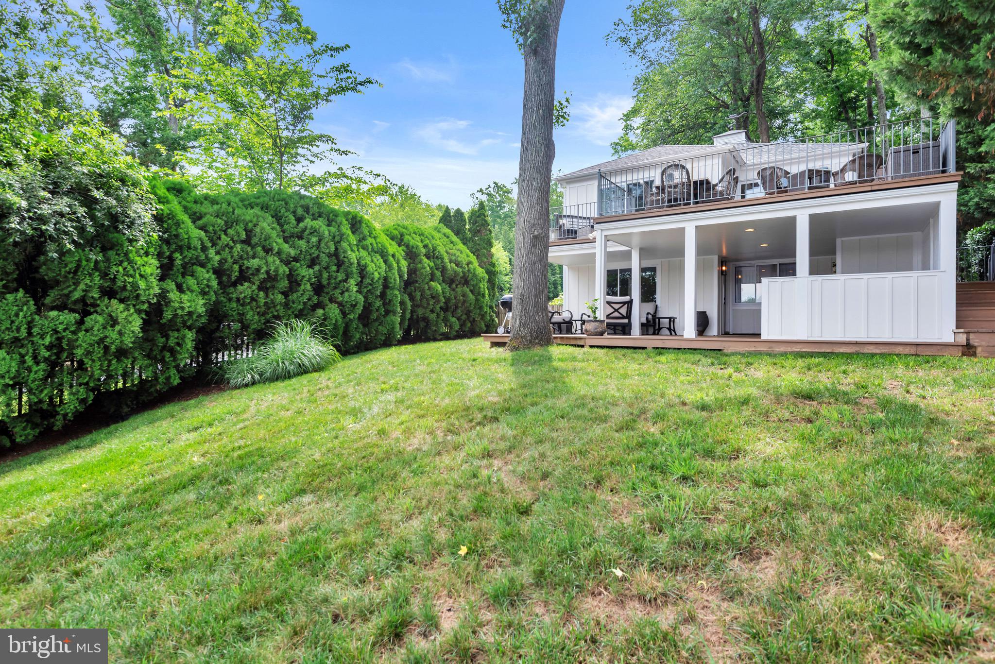 RHODE HARBOR - Residential