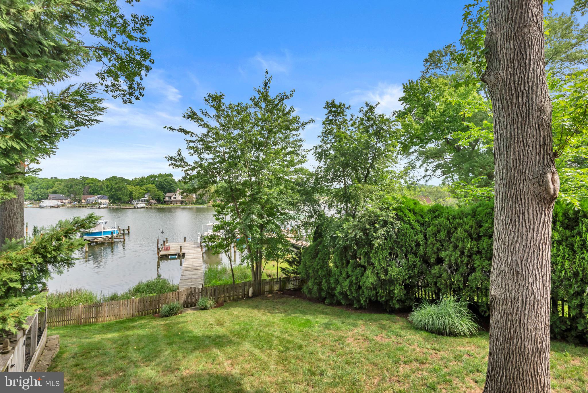 RHODE HARBOR - Residential