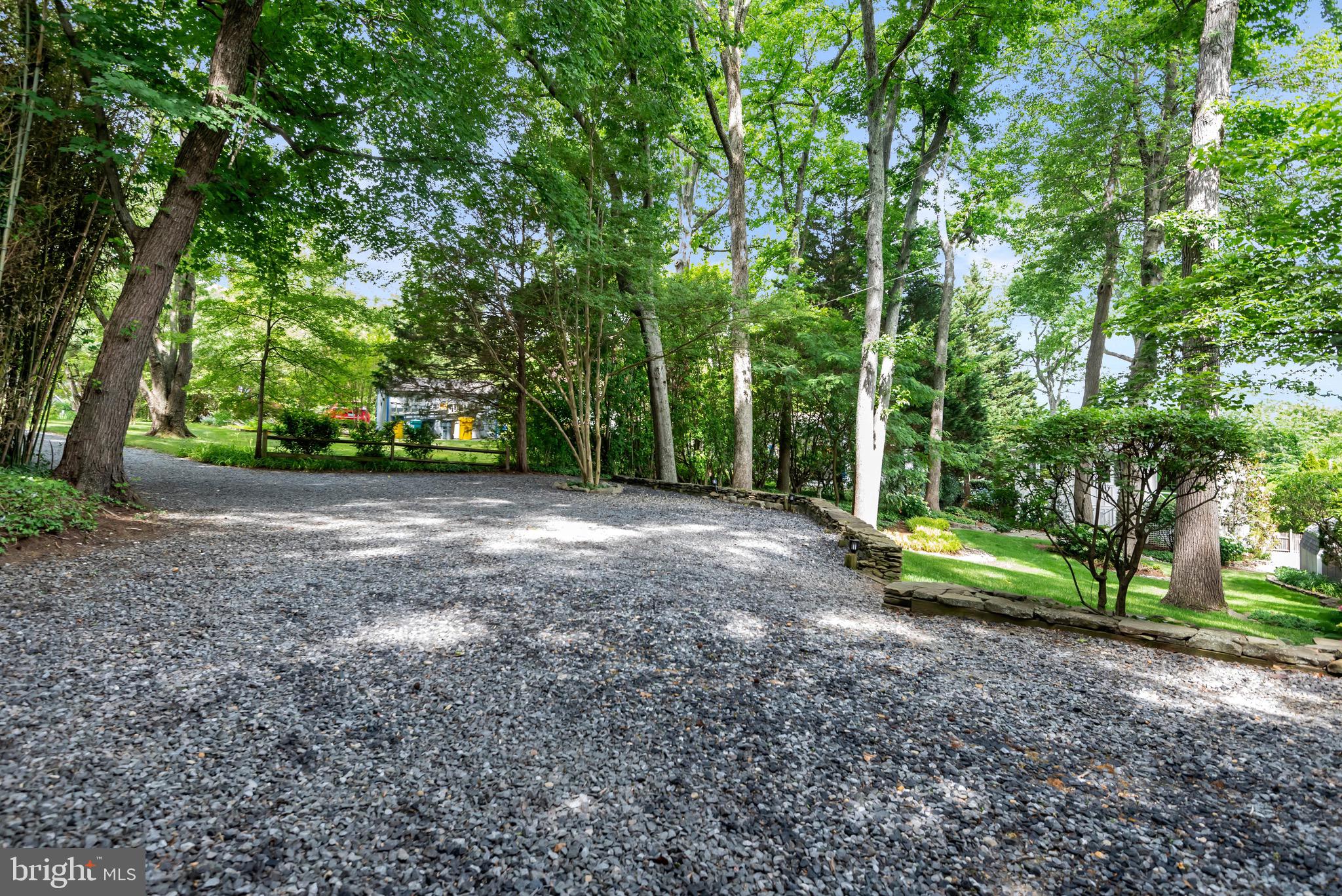RHODE HARBOR - Residential