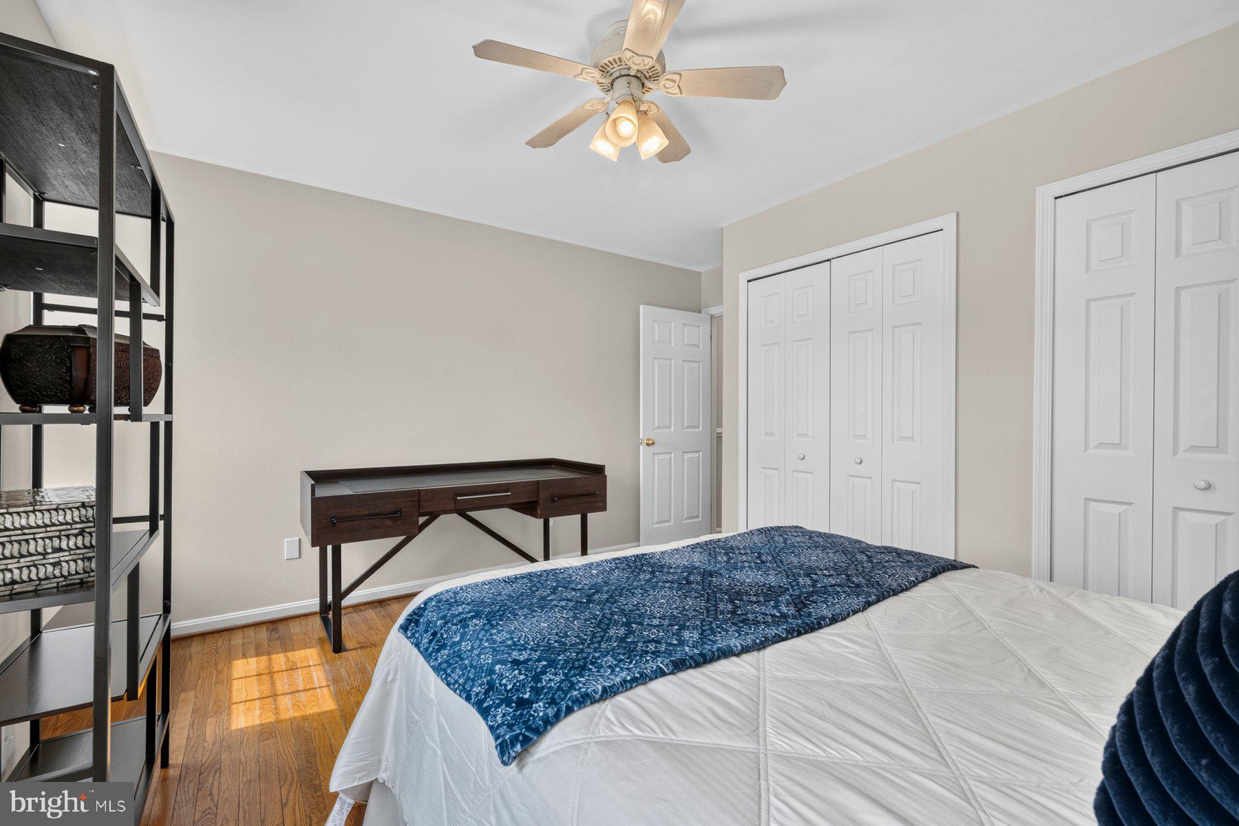 ROLLING VALLEY - Residential