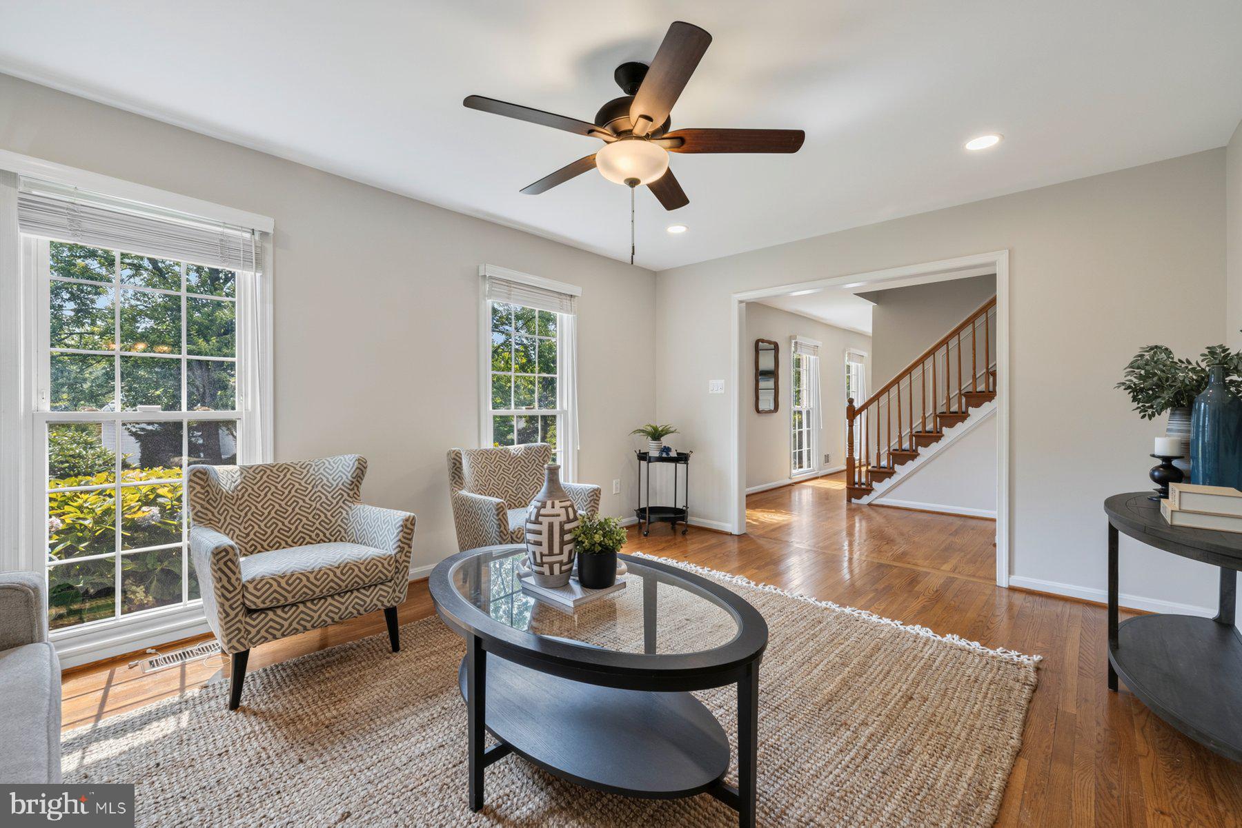 ROLLING VALLEY - Residential