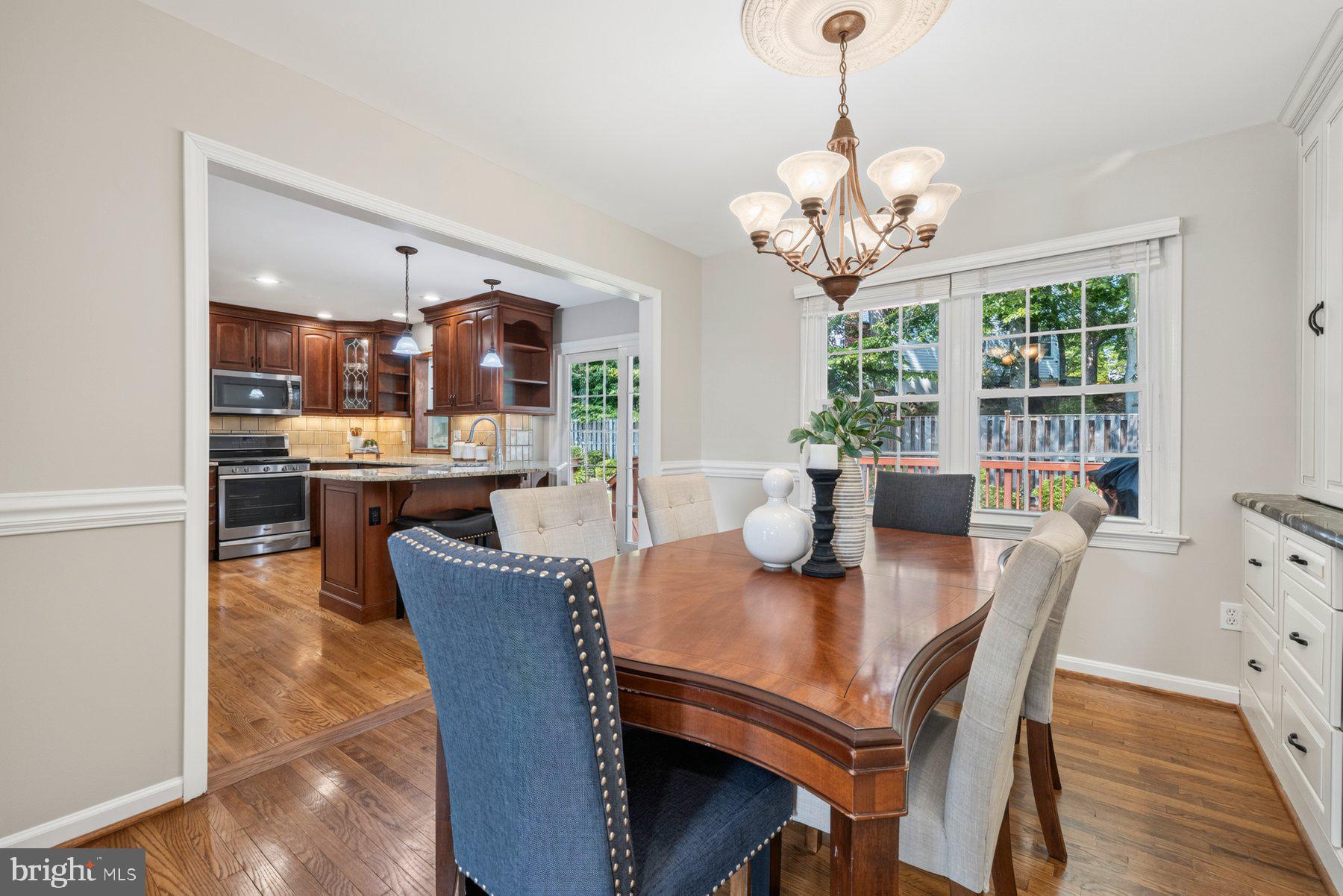 ROLLING VALLEY - Residential