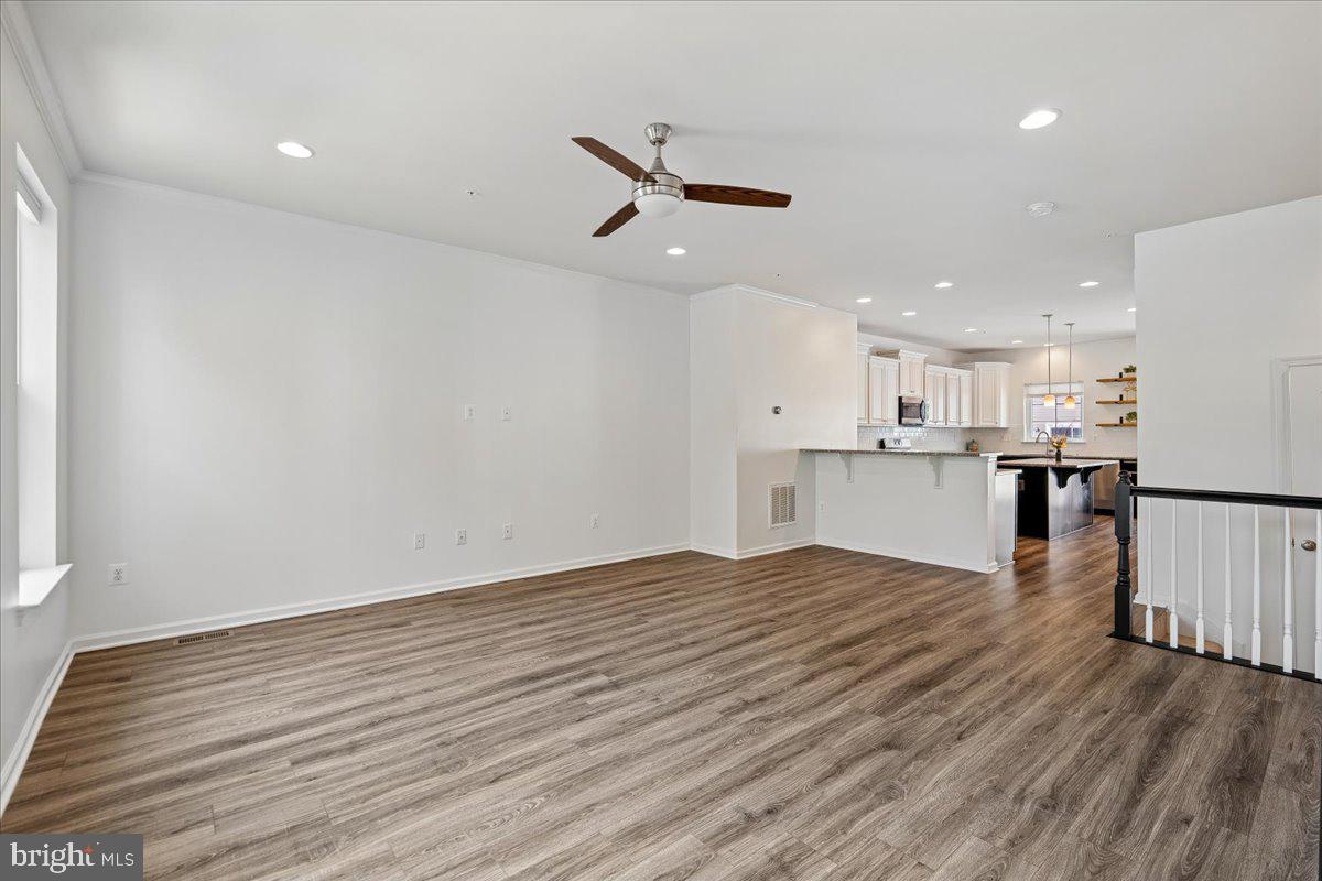 DORCHESTER VIEW - Residential