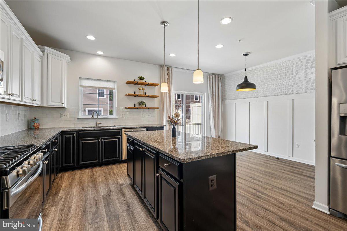 DORCHESTER VIEW - Residential