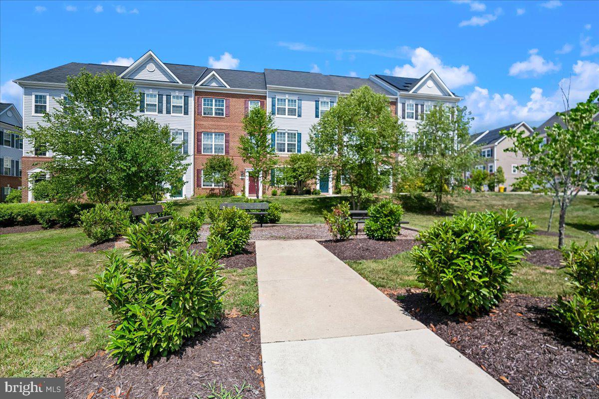 DORCHESTER VIEW - Residential
