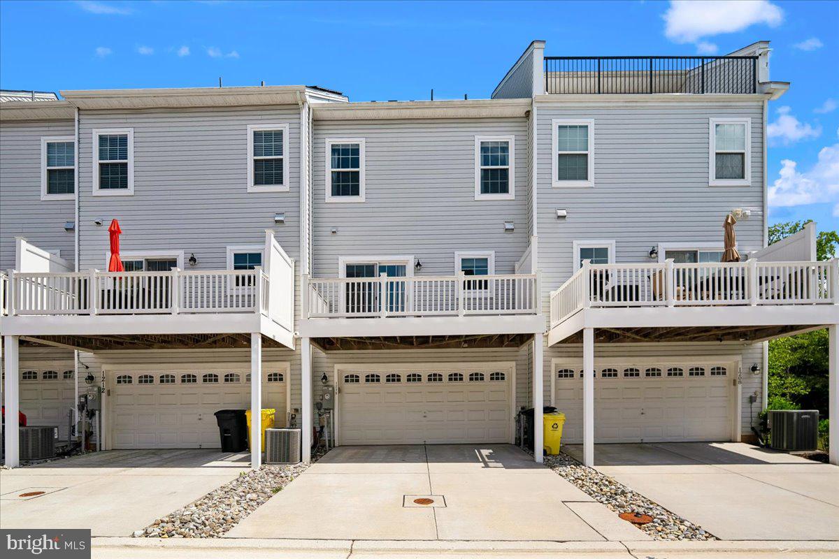 DORCHESTER VIEW - Residential