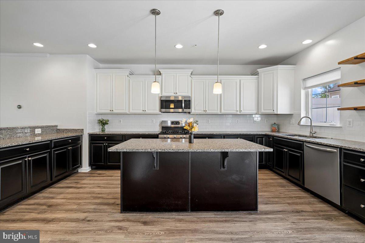 DORCHESTER VIEW - Residential