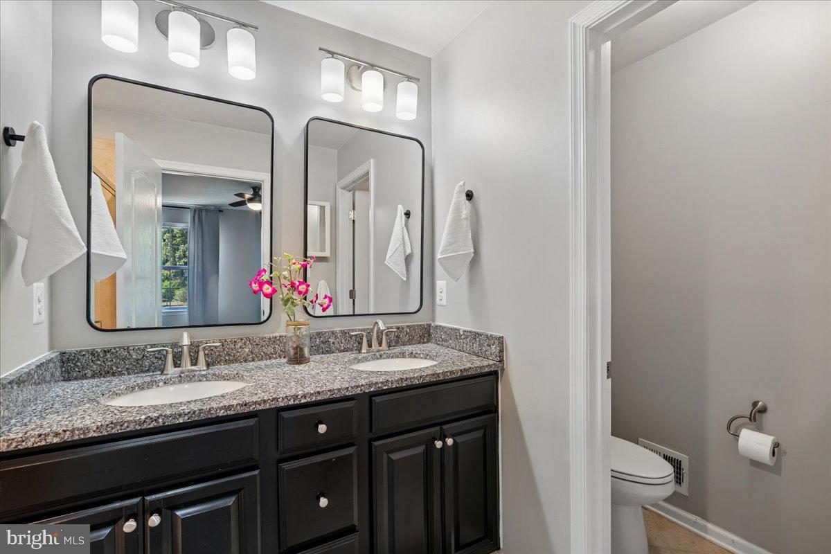 DORCHESTER VIEW - Residential