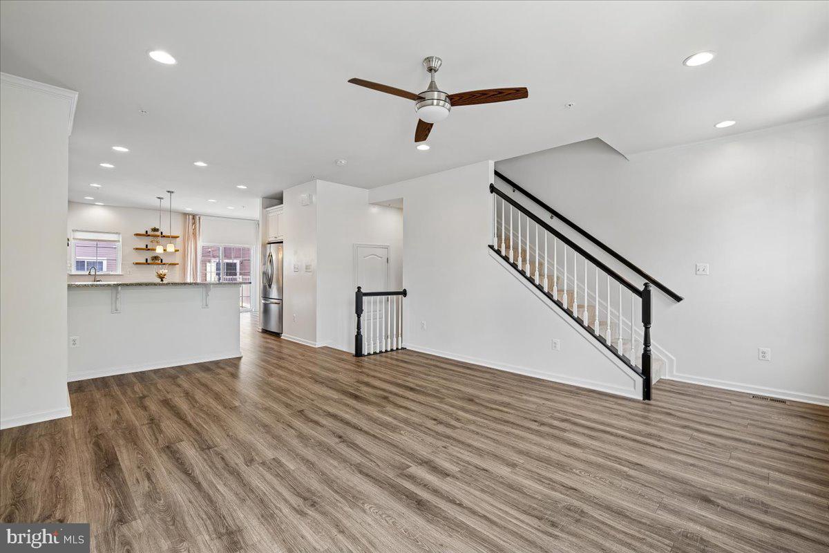 DORCHESTER VIEW - Residential