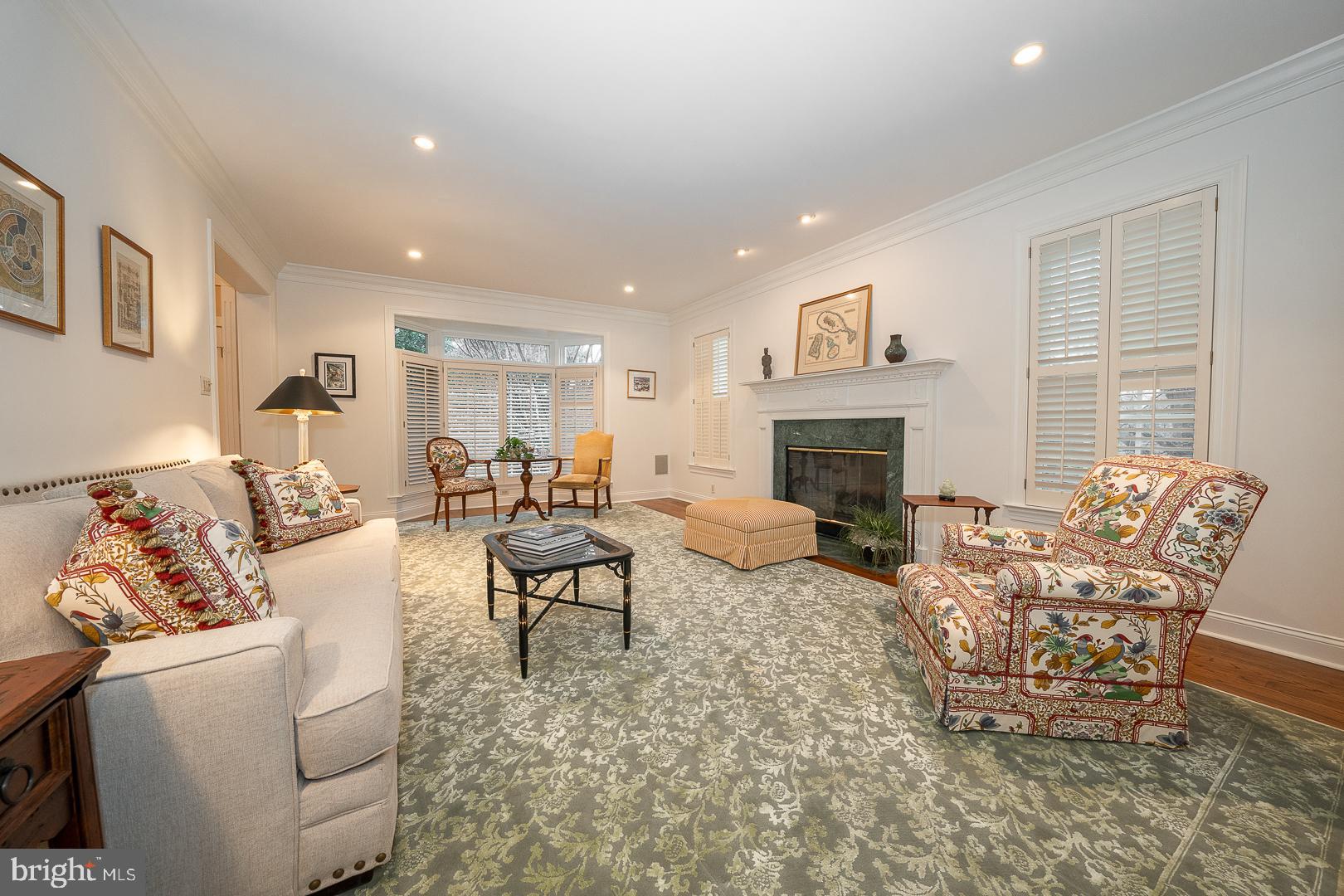 STURBRIDGE - Residential