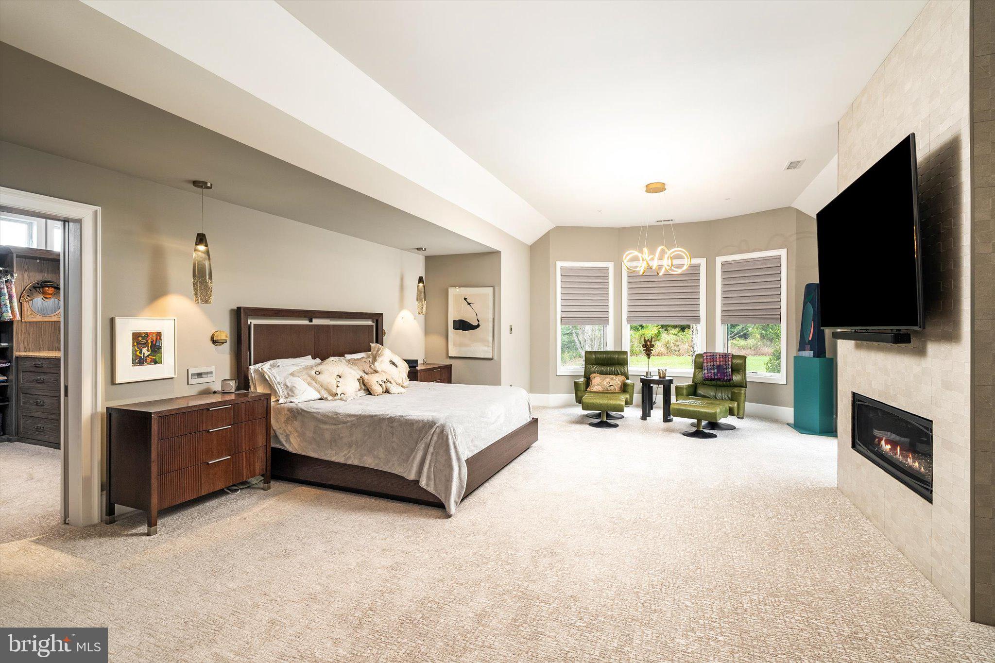 MAKEFIELD ESTATES - Residential