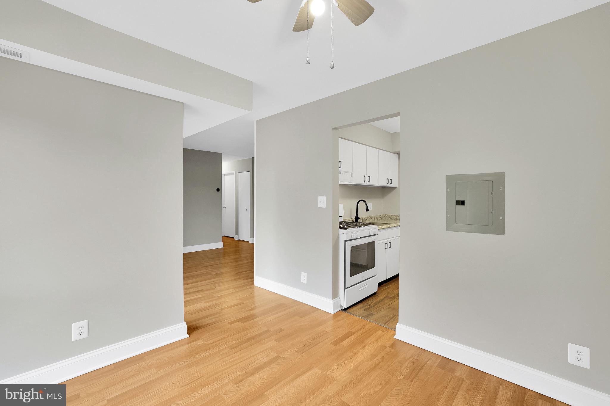 TREOVER CONDOMINIUM - Residential Lease