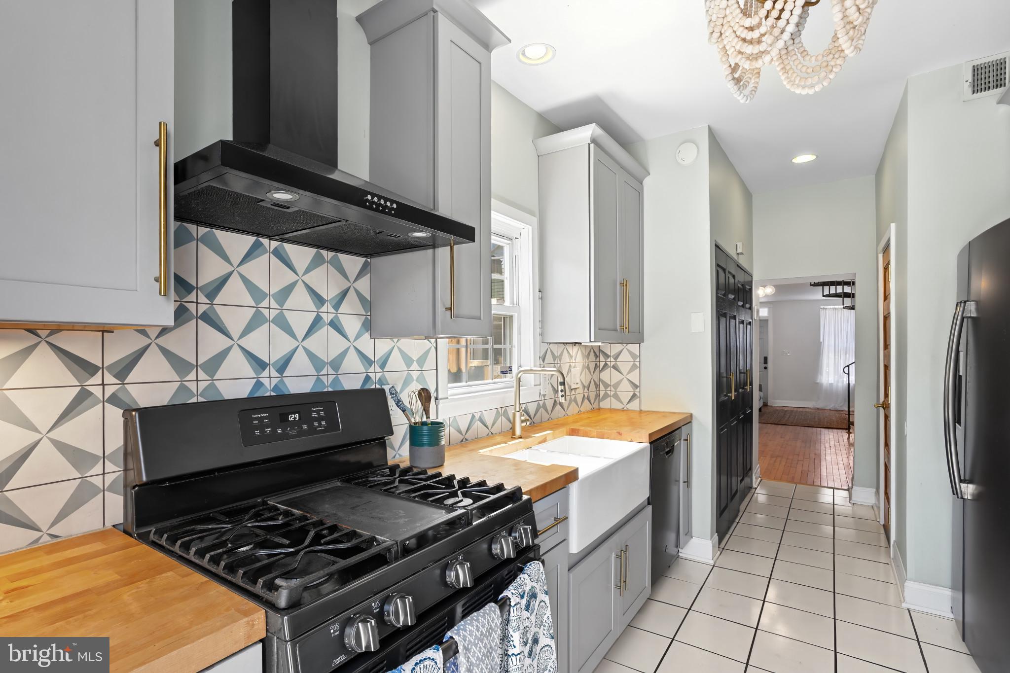 FELLS POINT HISTORIC DISTRICT - Residential