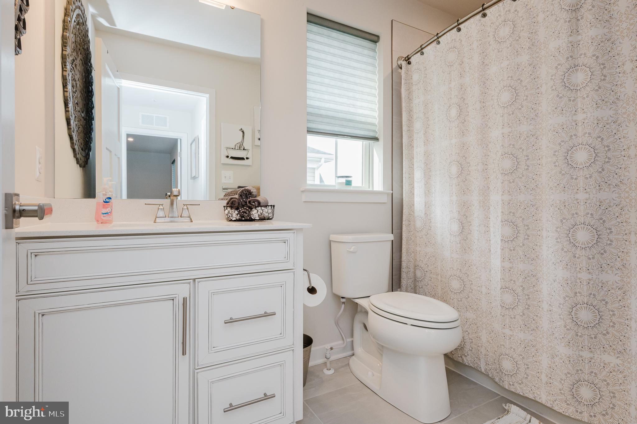 JAMES RUN CARRIAGE HOMES - Residential