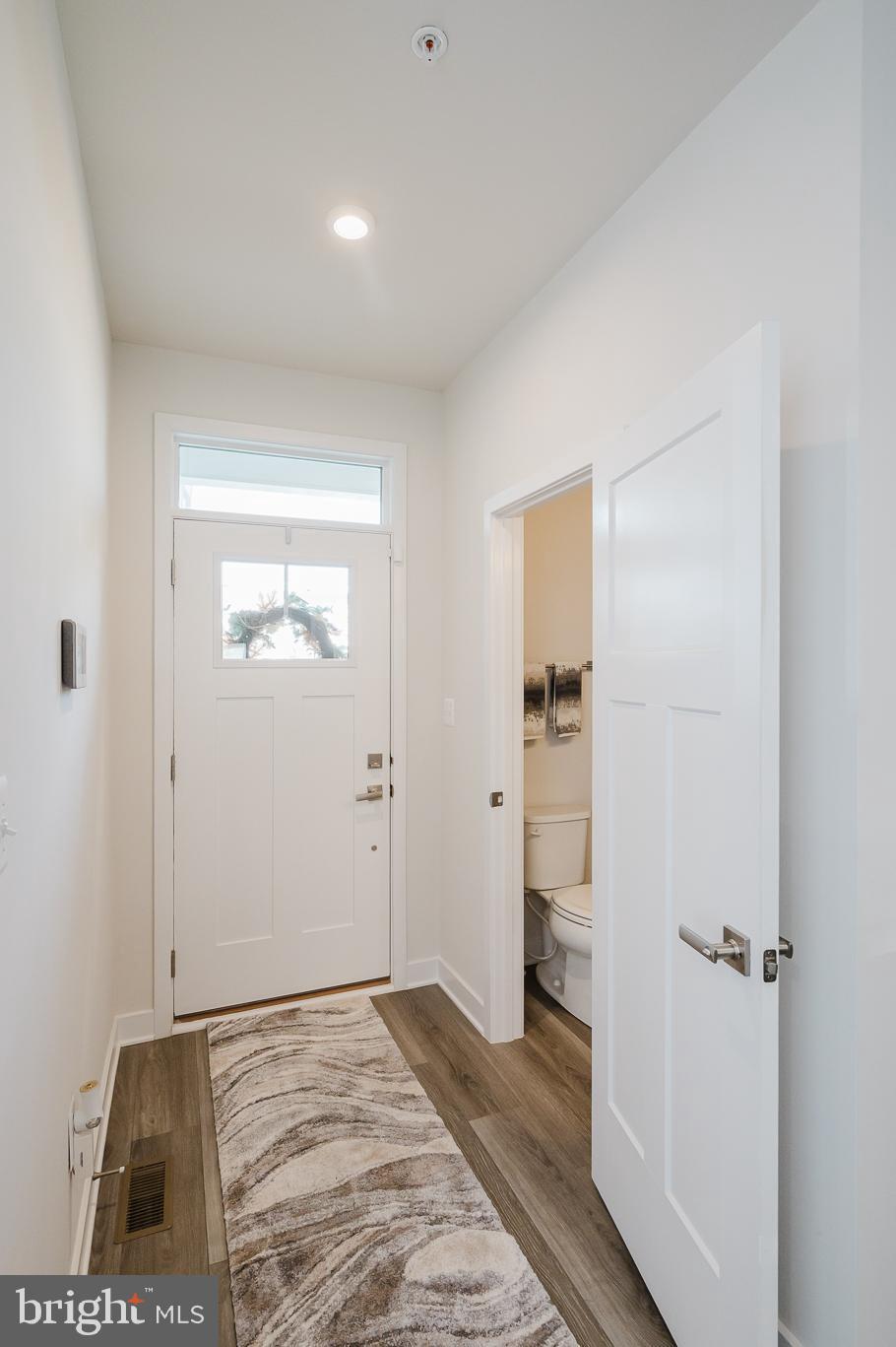 JAMES RUN CARRIAGE HOMES - Residential
