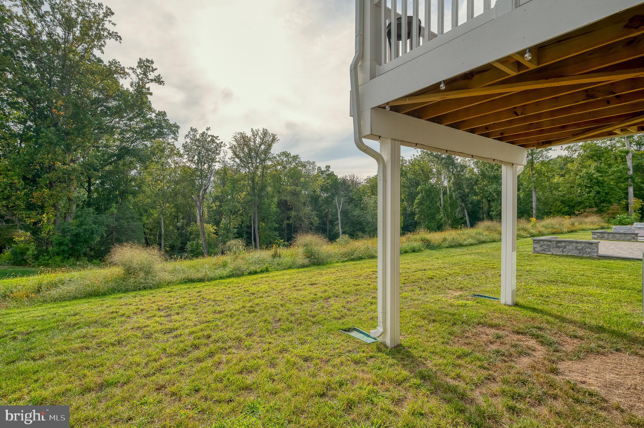 JAMES RUN CARRIAGE HOMES - Residential