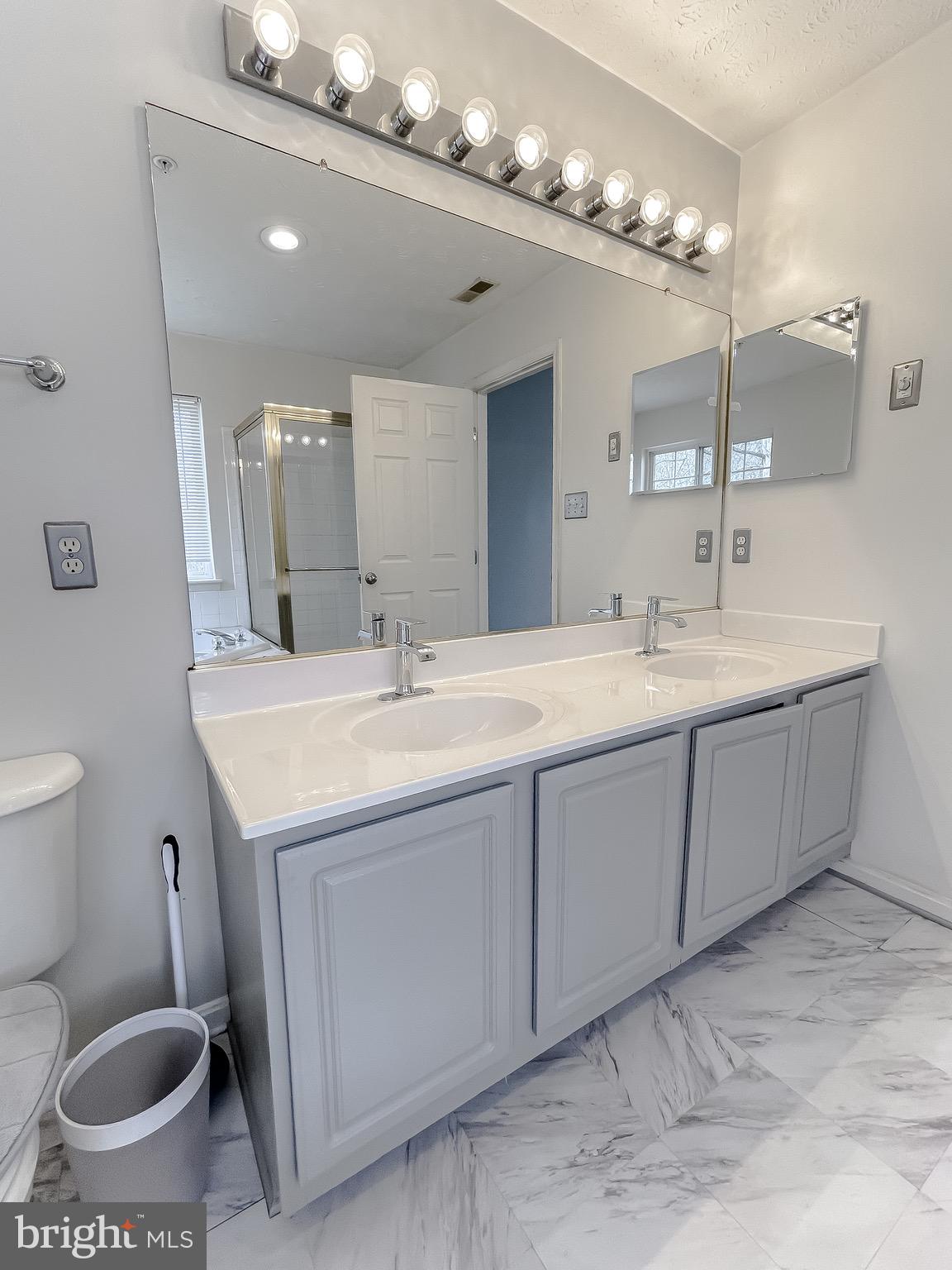 CAMDEN ESTATES - Residential