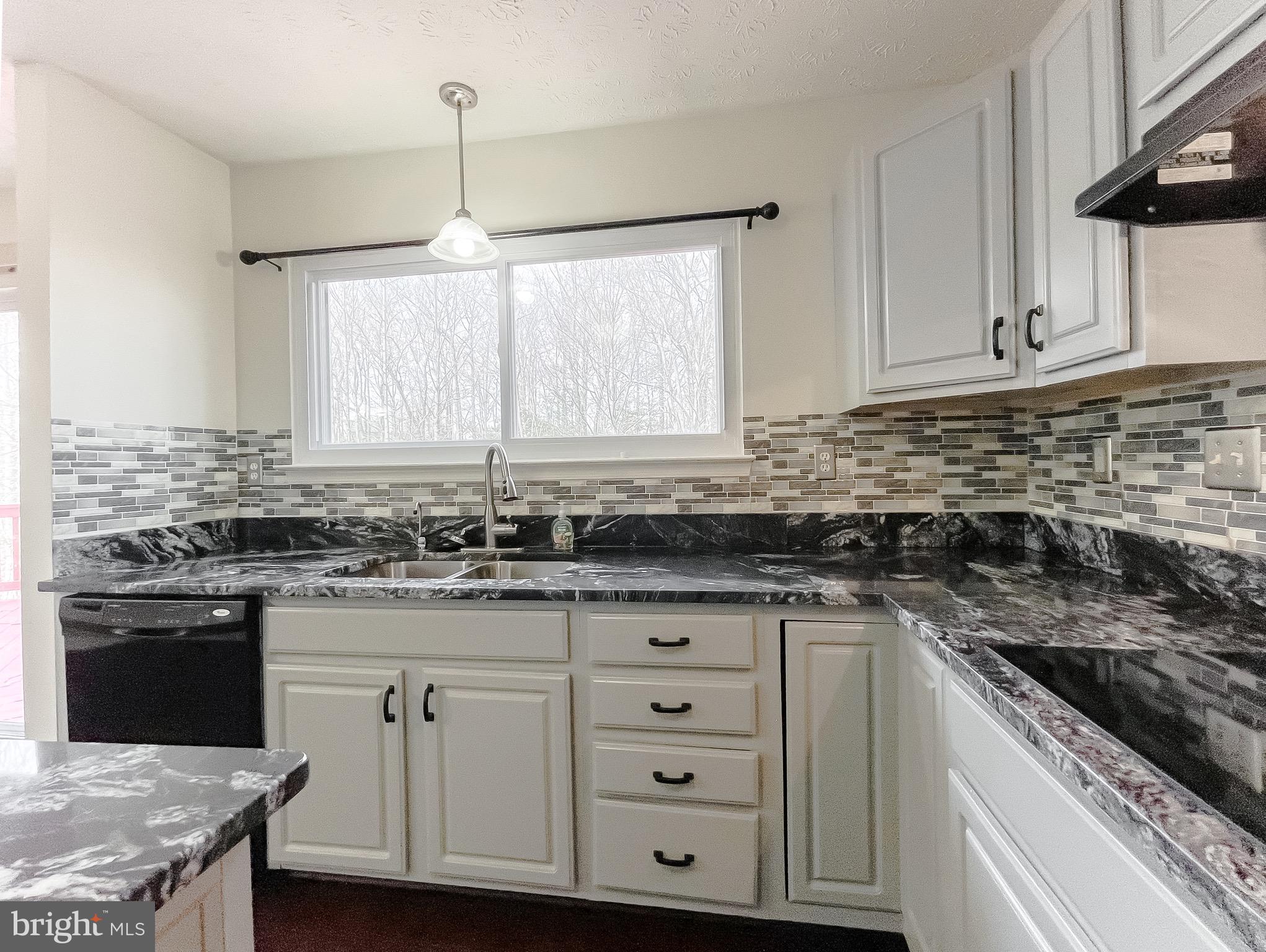 CAMDEN ESTATES - Residential