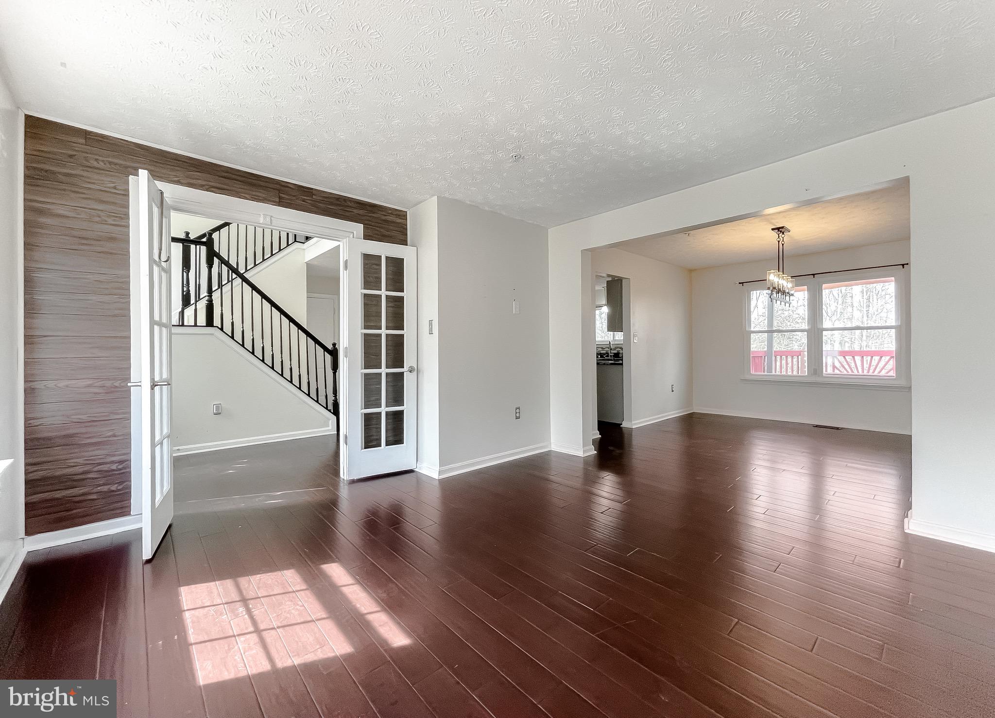 CAMDEN ESTATES - Residential