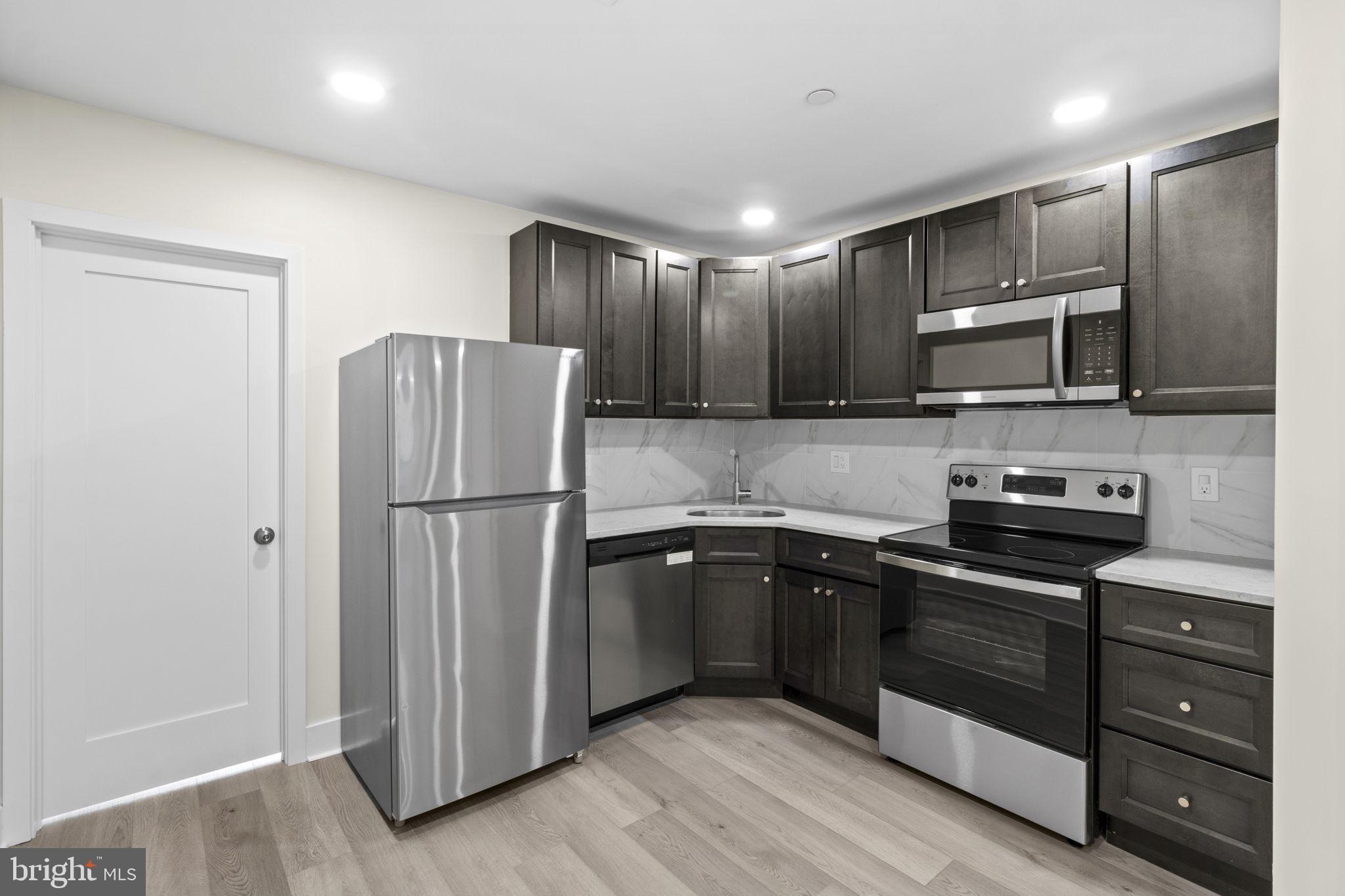 PHILADELPHIA (SOUTH) - Residential Lease