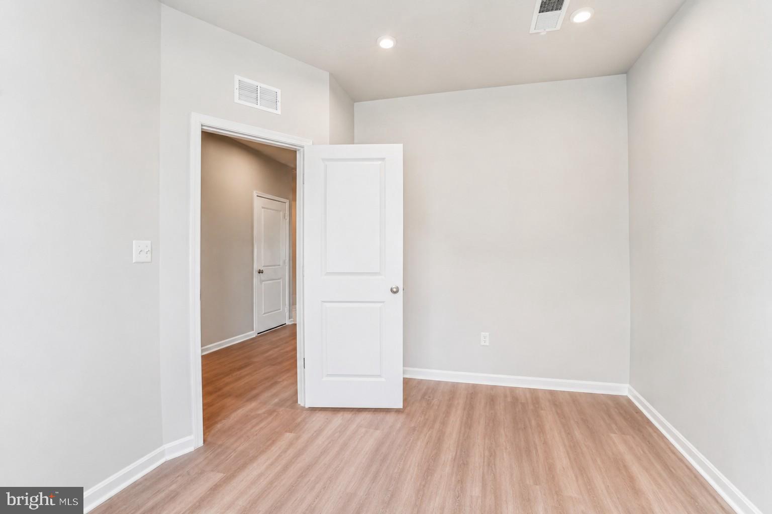 K. HOVNANIAN'S FOUR SEASONS AT VIRGINIA CROSSING - Residential