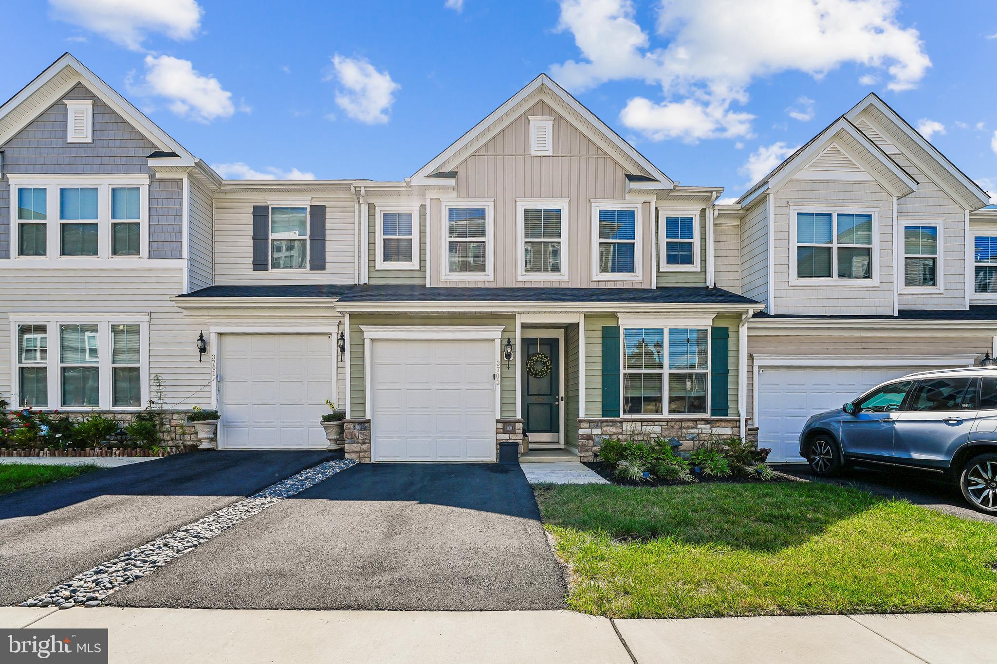 Beautifully maintained interior unit villa in the Four Seasons at Virginia Crossing neighborhood, a vibrant 55+ active adult community by K Hovnanian. This three-bedroom, two-and-one-half-bathroom home offers approximately 2,215 square feet of living space.

The primary bedroom features ample closet space and an en-suite bathroom, offering a private and comfortable retreat. The two additional bedrooms provide flexibility for guests or could be used as a home office or hobby room. The two-and-one-half bathrooms ensure convenience and privacy for residents and visitors alike.

The open floor plan allows for seamless flow between the living, dining, and kitchen areas, creating a spacious and inviting atmosphere. The kitchen is equipped with modern appliances and ample counter space, making meal preparation a pleasure. Abundant natural light floods the living spaces, enhancing the overall sense of warmth and brightness.

The property's location within the 55+ community provides access to a range of amenities and social opportunities, fostering a vibrant and supportive environment for residents. Residents can enjoy shared recreational facilities, social events, and the camaraderie of their peers, all while maintaining their independence and privacy.

This well-appointed home presents a comfortable and secure living option for those seeking a lifestyle tailored to the needs and preferences of the 55+ demographic.