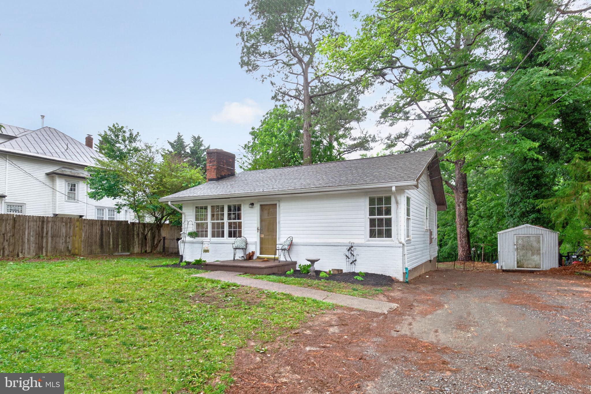 Charming one-level living in the heart of historic Gordonsville! This beautifully maintained 2-bedroom, 1 full bath home offers the perfect blend of small-town charm and modern comfort. Featuring a bright and inviting living space, updated landscaping, and a welcoming front porch, this home is ideal for first-time buyers, downsizers, or anyone looking for easy living.
Enjoy the convenience of being just minutes from local shops, restaurants, wineries, and everything downtown Gordonsville has to offer, while still being an easy drive to Charlottesville and surrounding areas. The spacious Back yard provides room for gardening, pets, or outdoor entertaining, and the mature trees create a peaceful setting.
Whether you’re looking for a full-time residence, investment property, or weekend retreat, this adorable home is move-in ready and full of character. Don’t miss your opportunity to own a piece of one of Central Virginia’s most charming small towns!