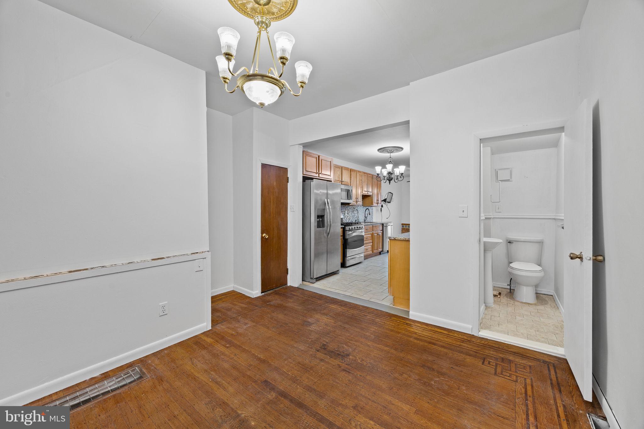 LOWER MOYAMENSING - Residential