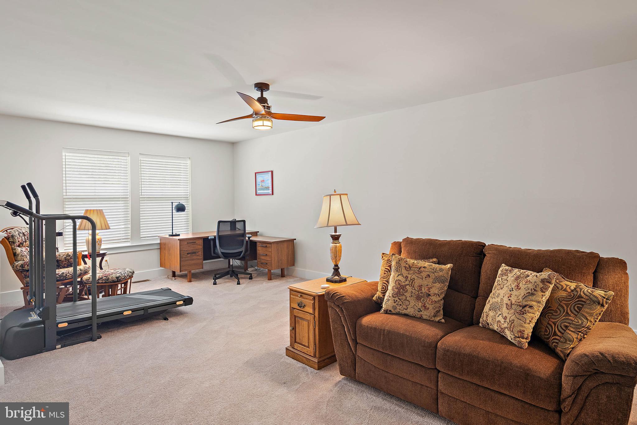 HAWTHORNE - Residential