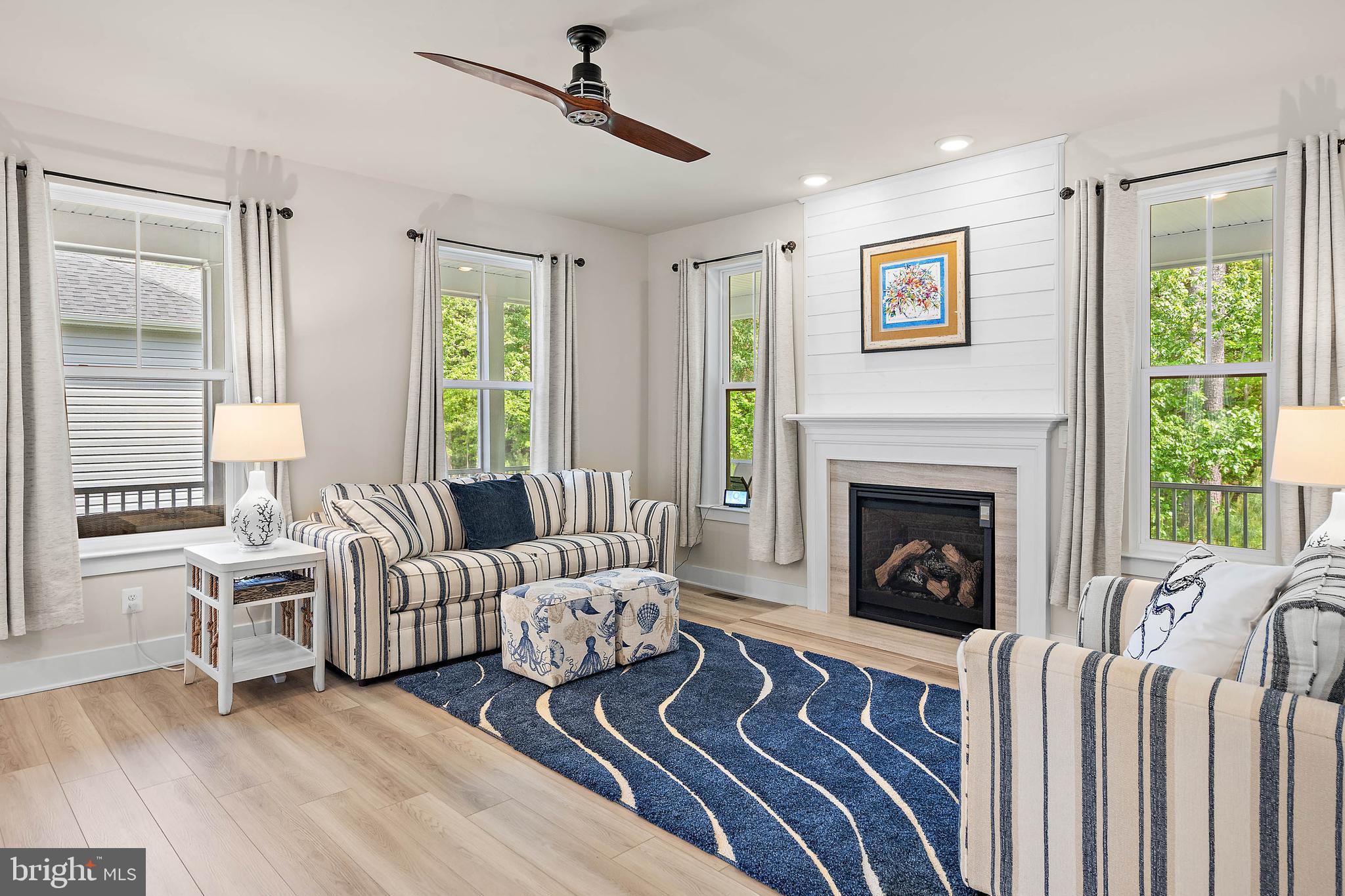HAWTHORNE - Residential