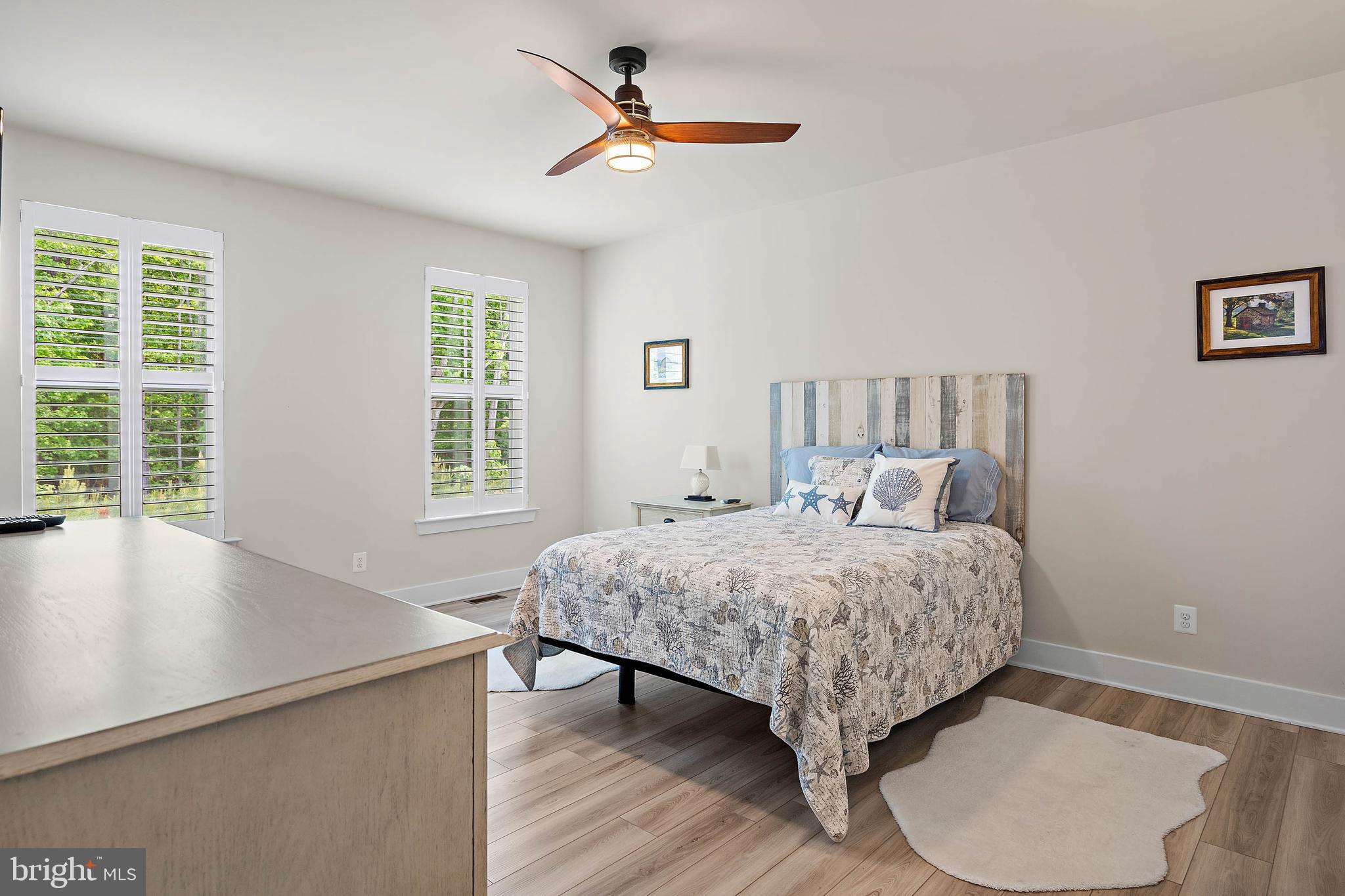 HAWTHORNE - Residential