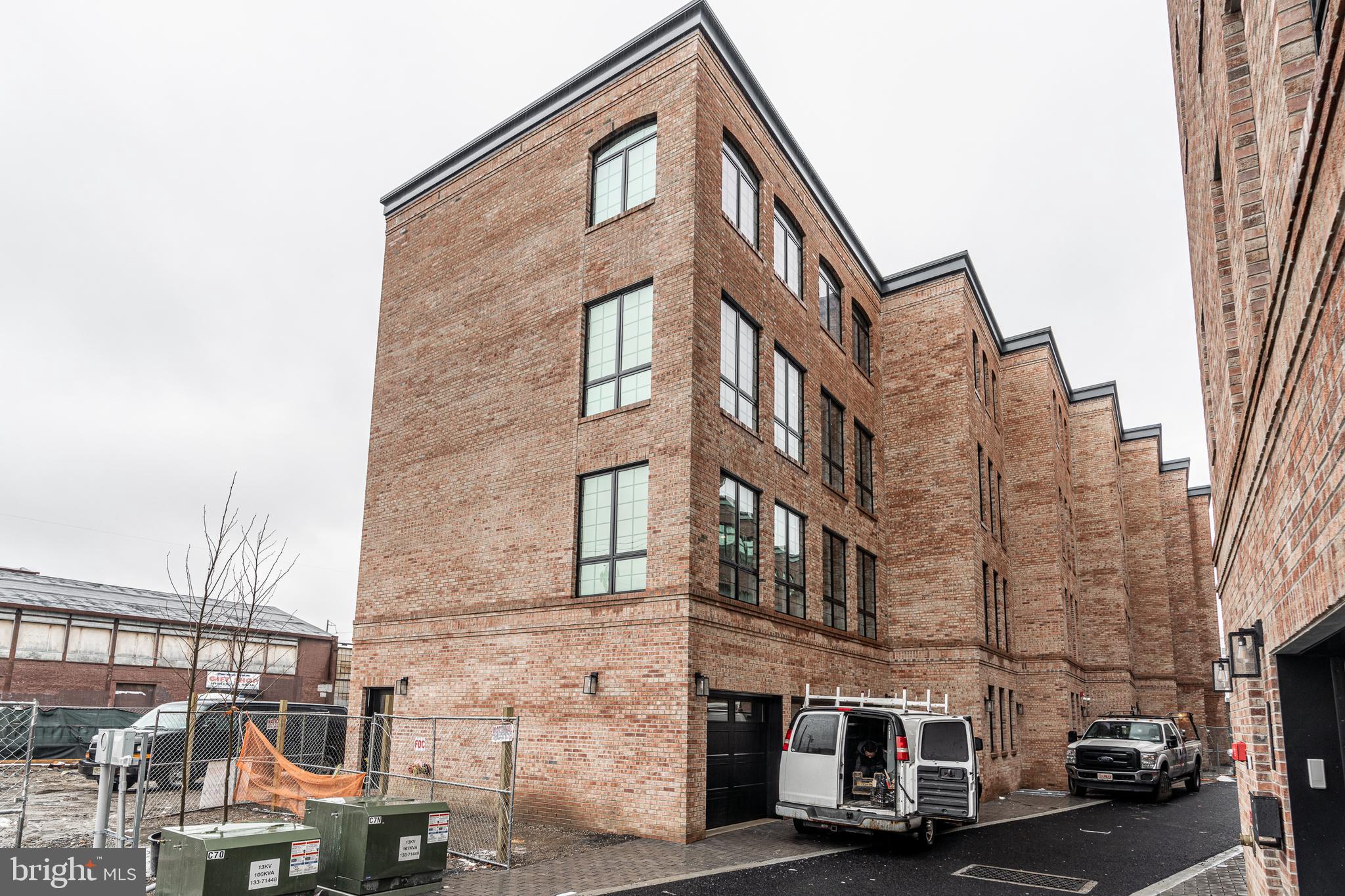 GRADUATE HOSPITAL - Residential Income