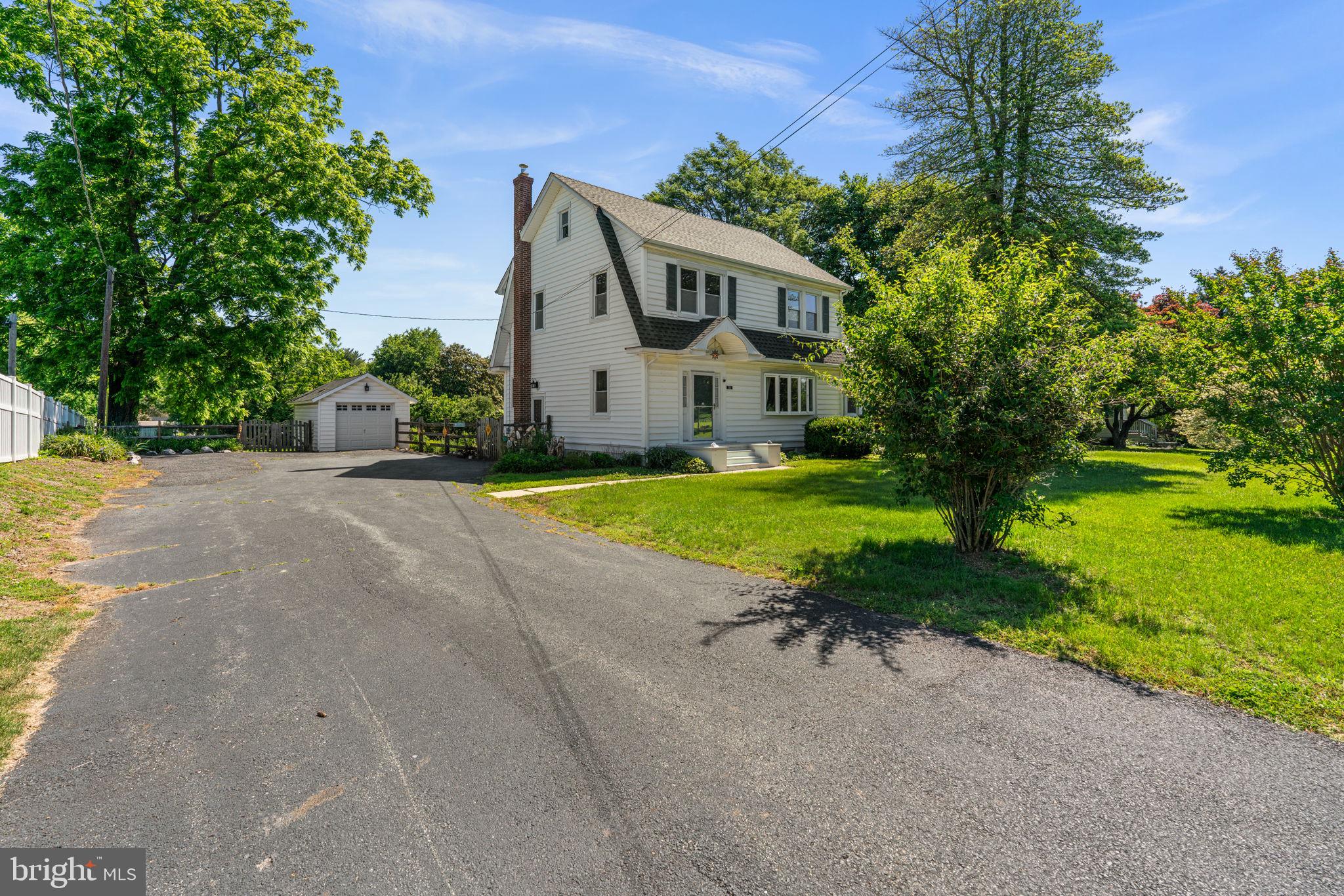 ABERDEEN HILLS - Residential