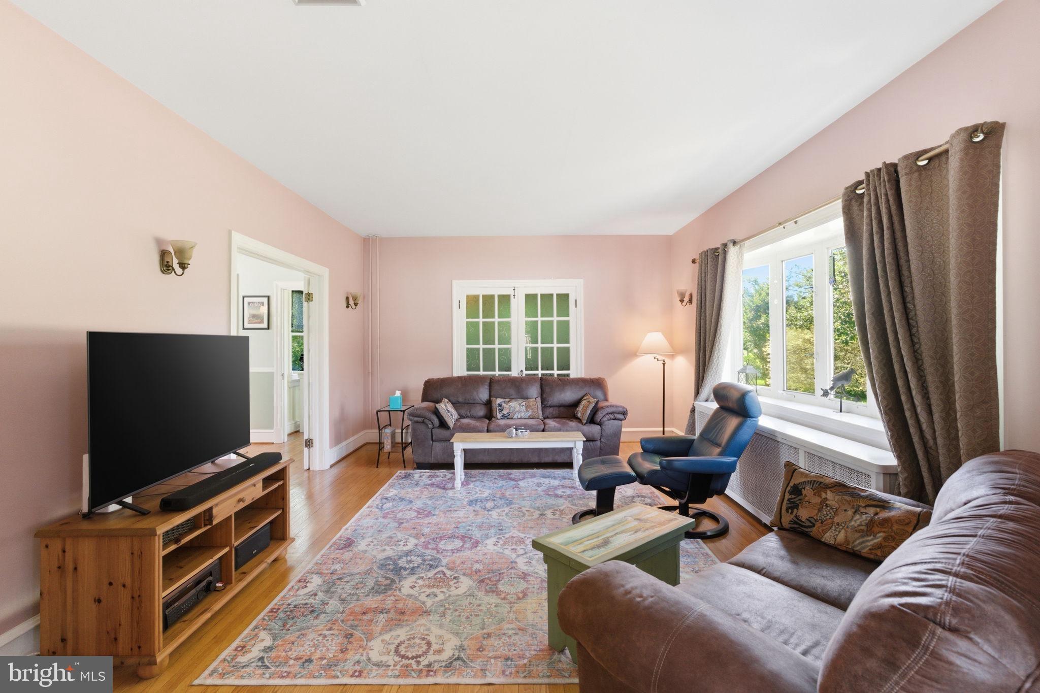 ABERDEEN HILLS - Residential