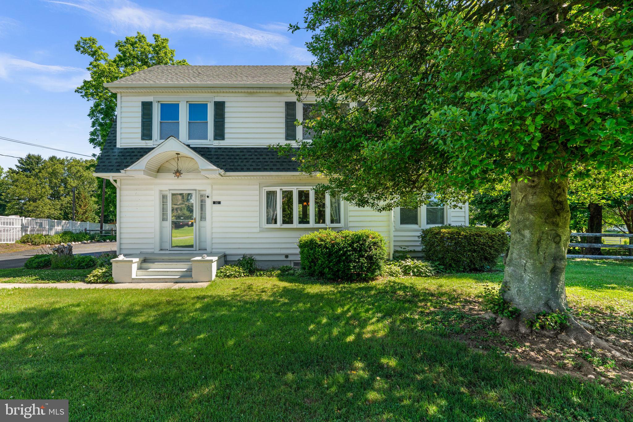 ABERDEEN HILLS - Residential