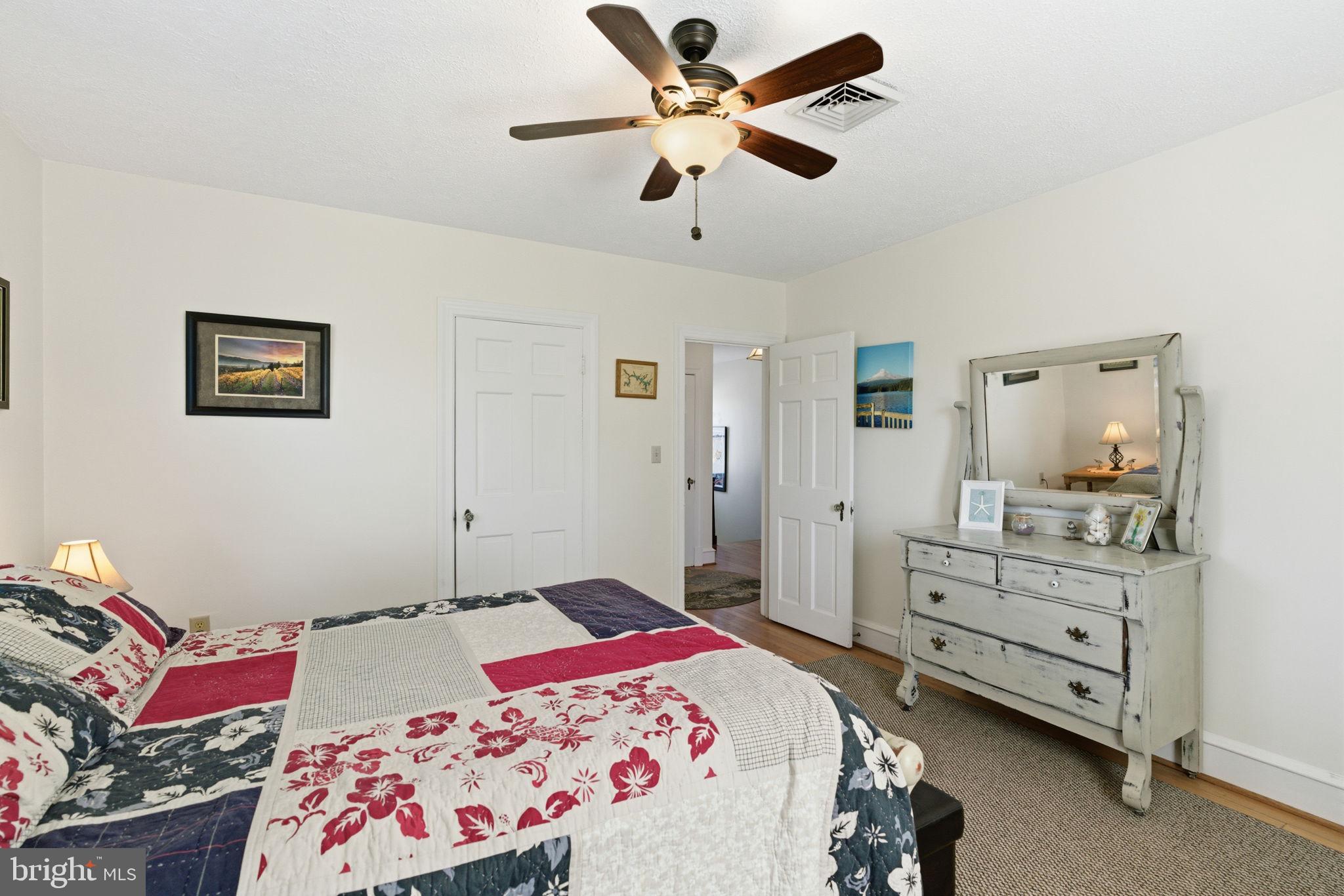 ABERDEEN HILLS - Residential