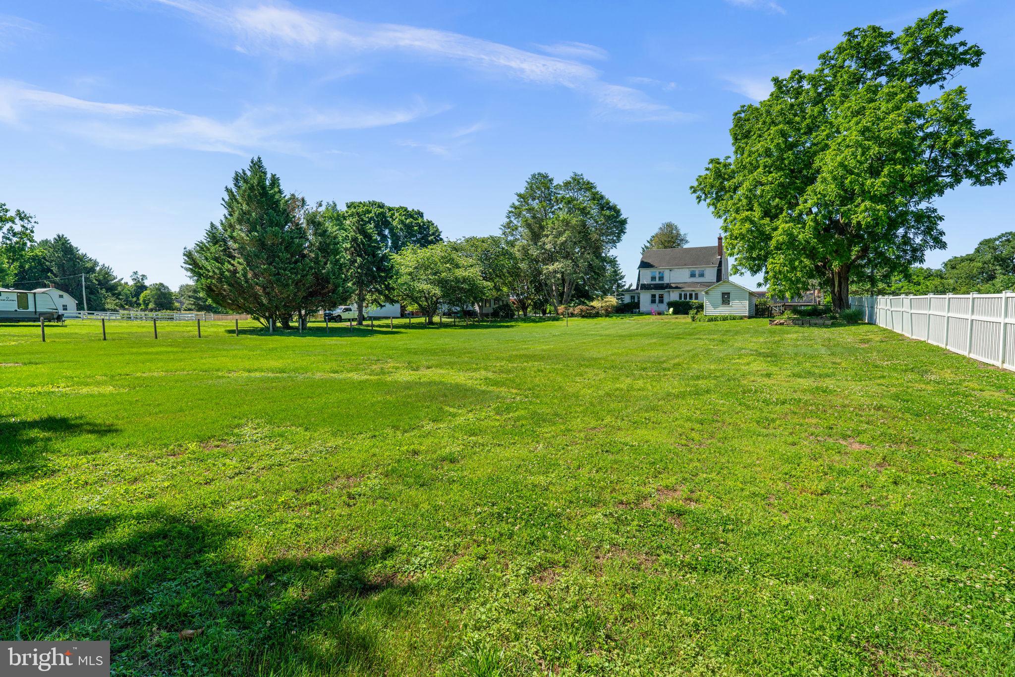 ABERDEEN HILLS - Residential