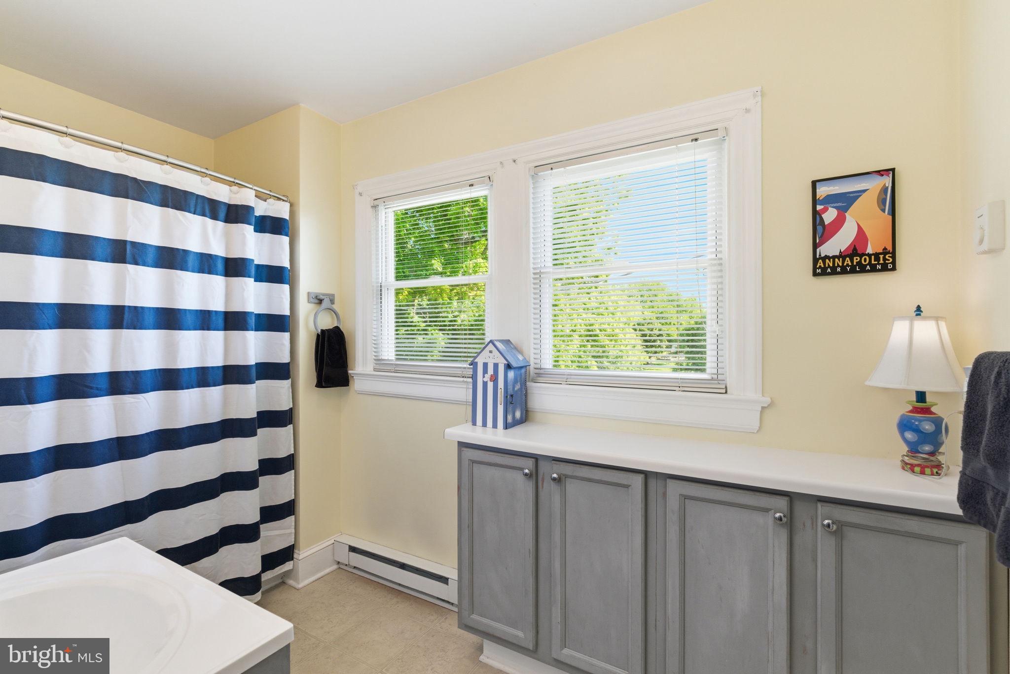 ABERDEEN HILLS - Residential