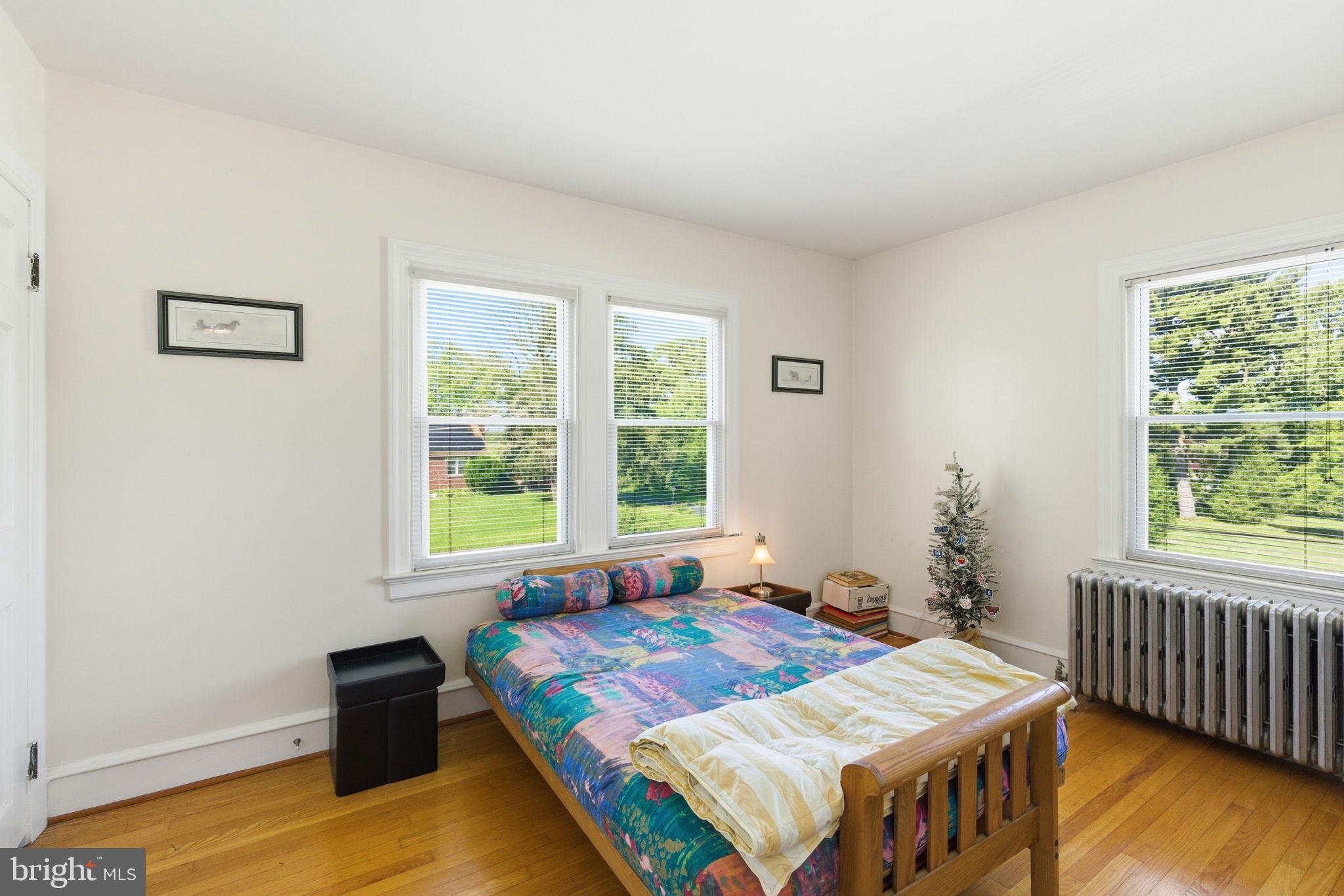 ABERDEEN HILLS - Residential