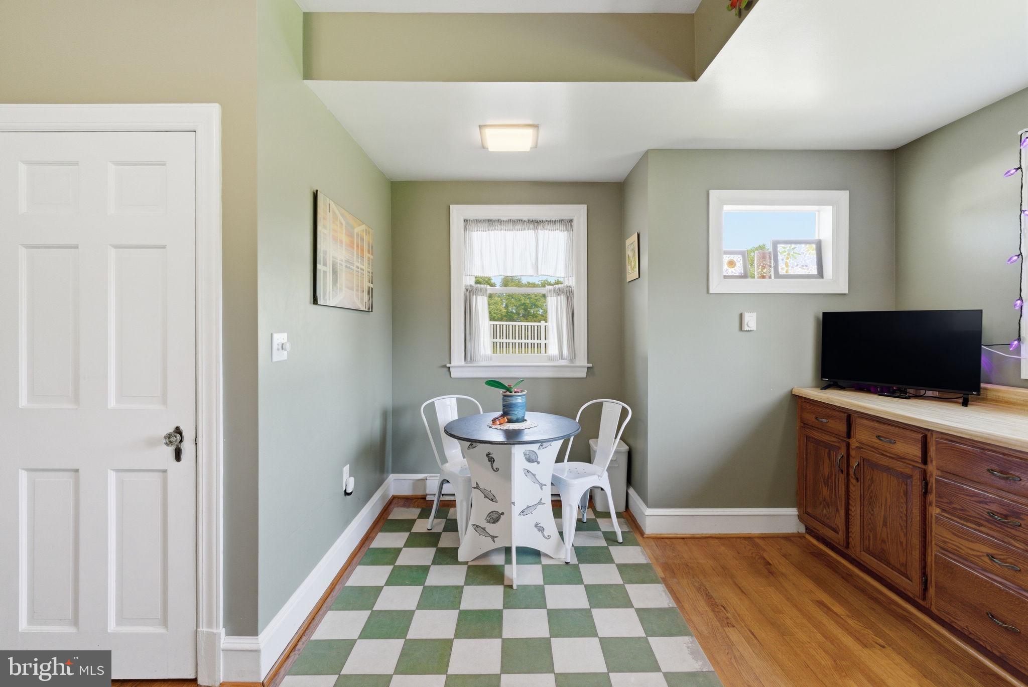ABERDEEN HILLS - Residential